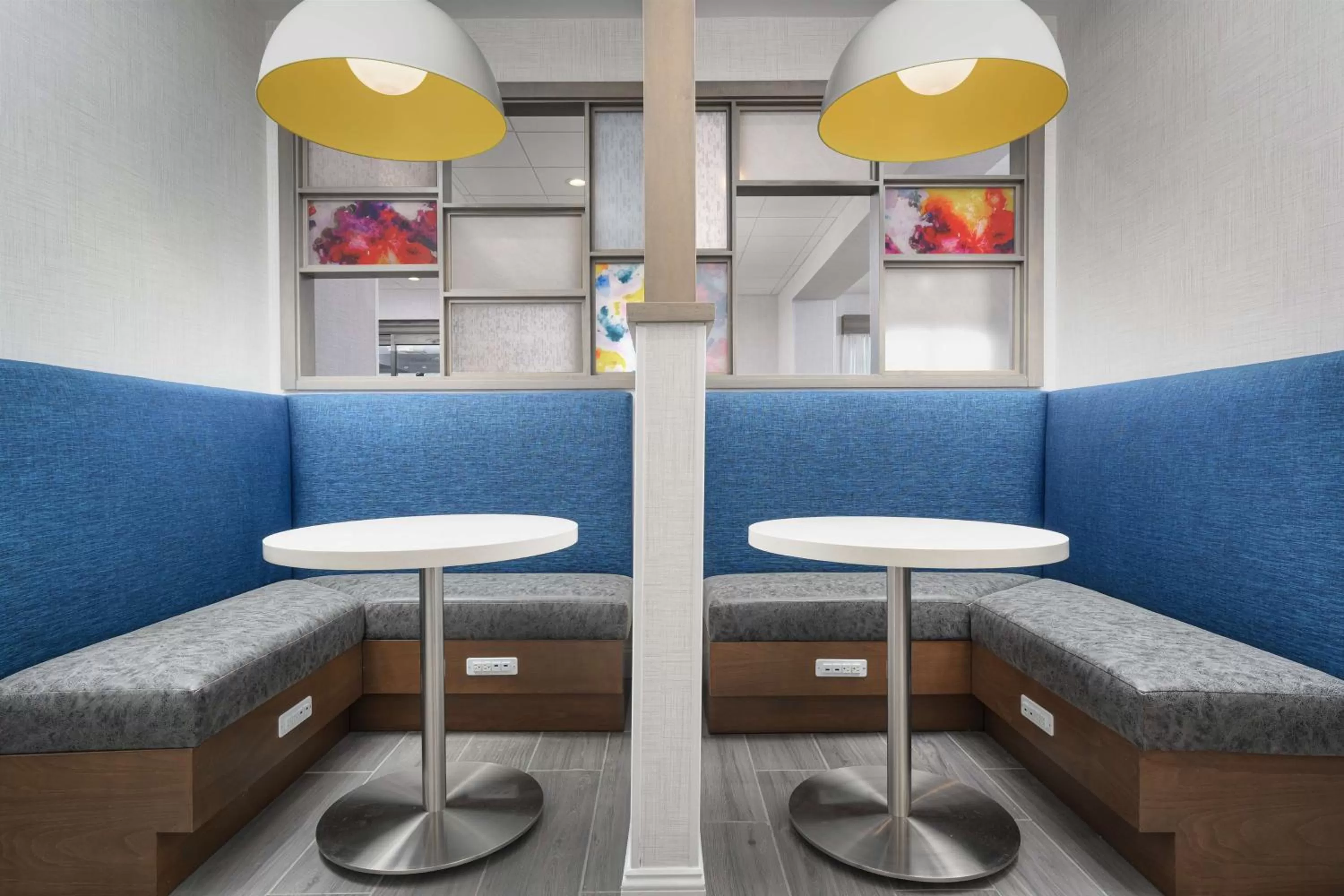 Meeting/conference room in Hampton Inn by Hilton Ashland City, Tn