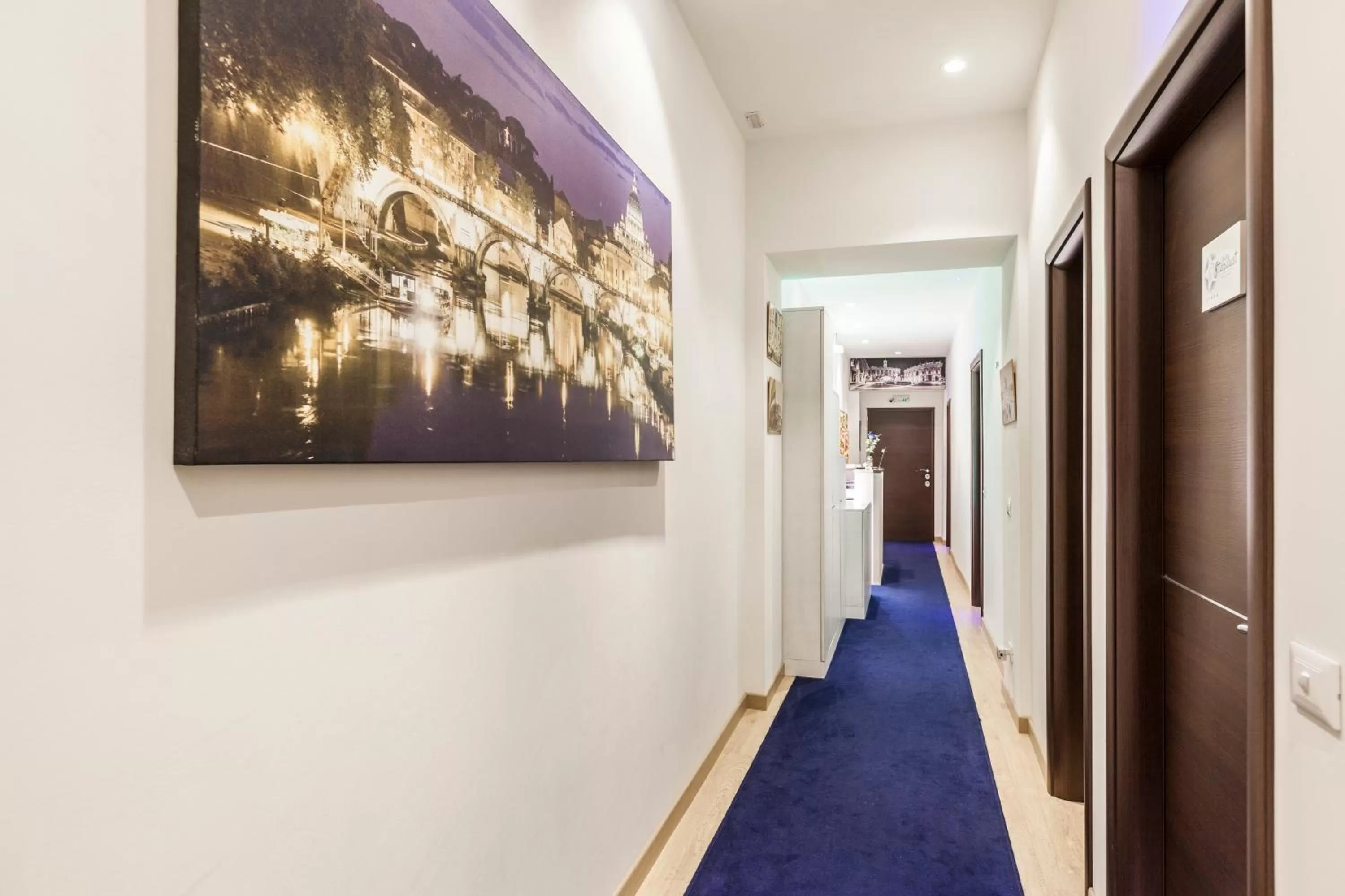 Area and facilities, TV/Entertainment Center in Stardust Rome