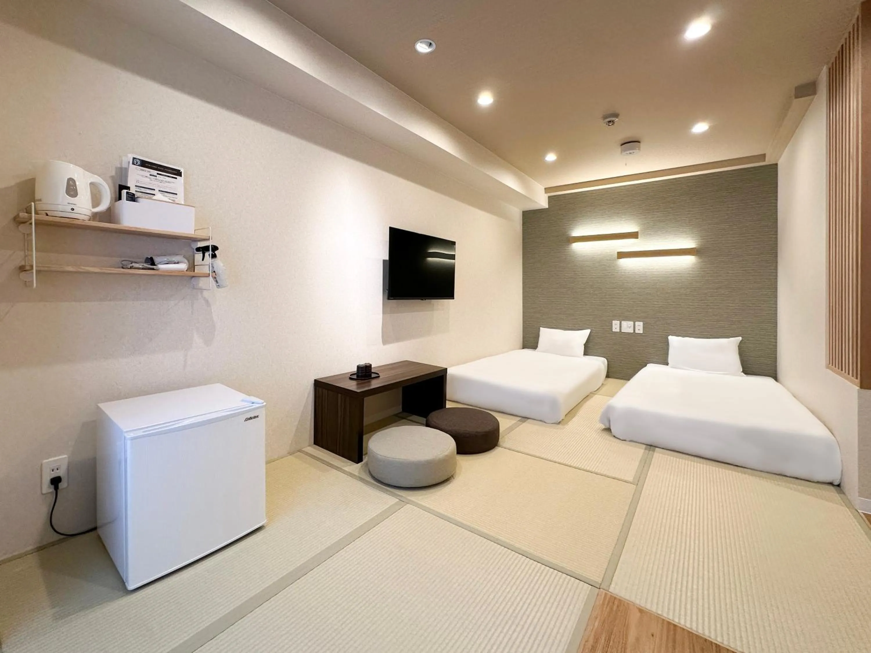 Bed in Osaka Ebisu Hotel