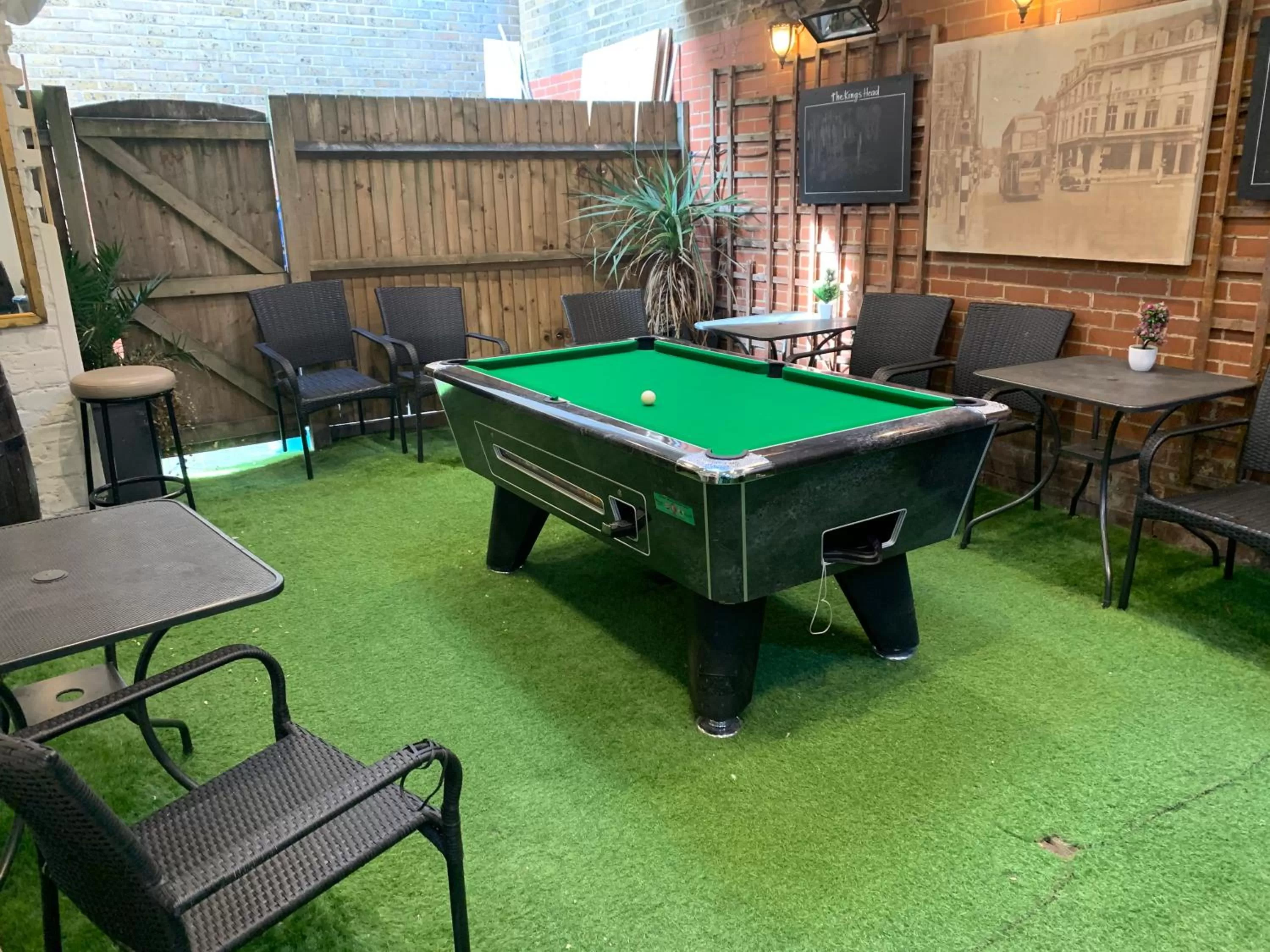 Billiard in The Kings Head Hotel
