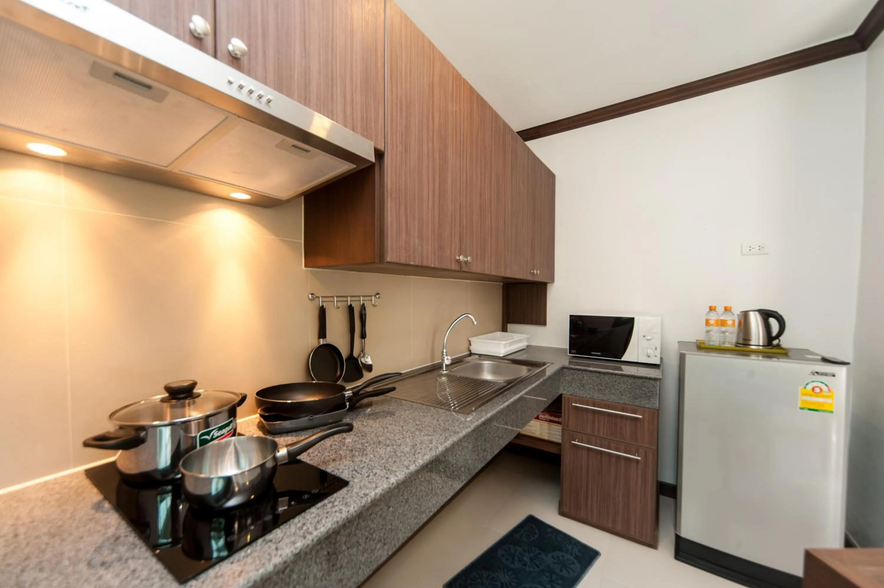 Coffee/tea facilities in Ratana Hill Patong