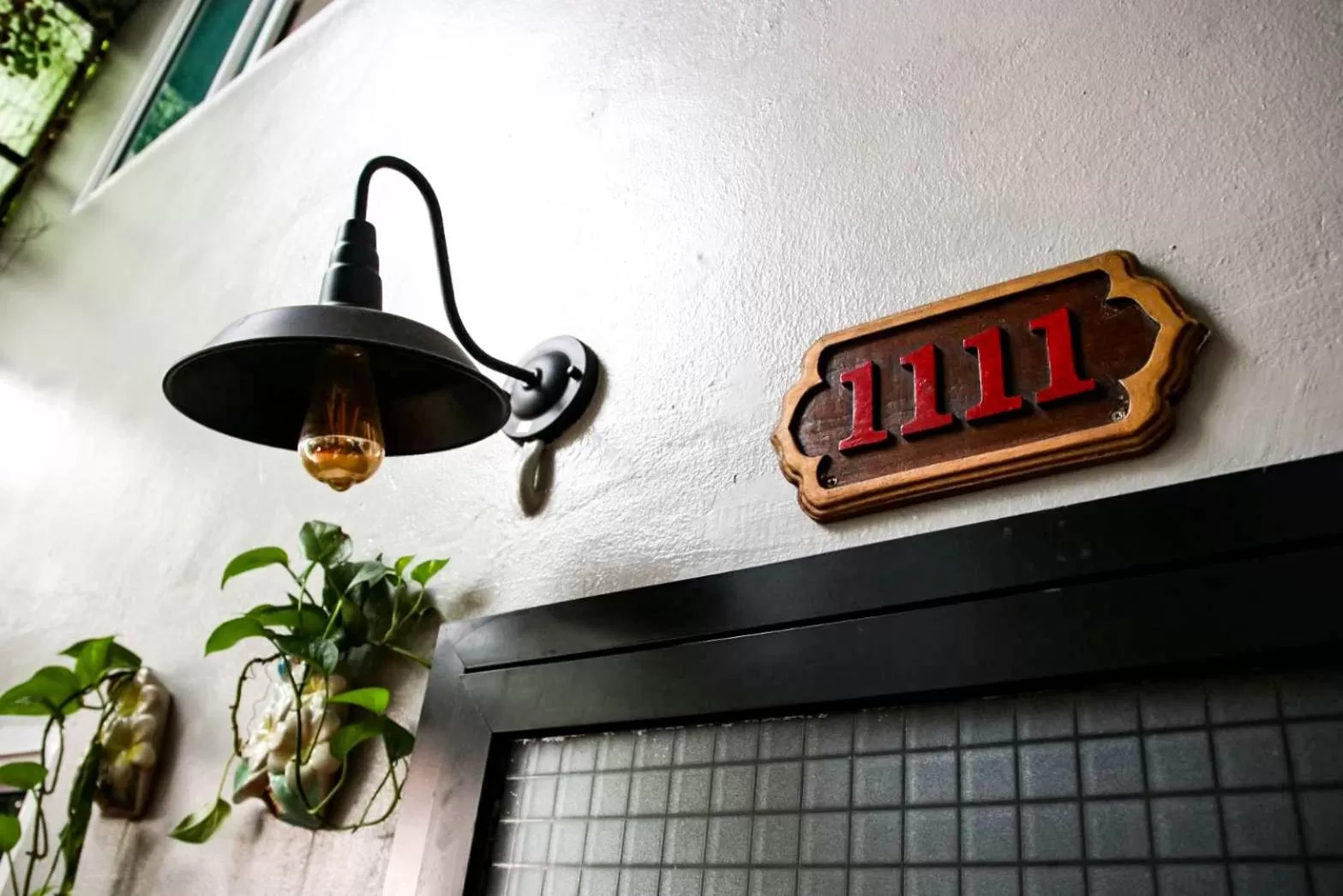 Property building in Vlodge House