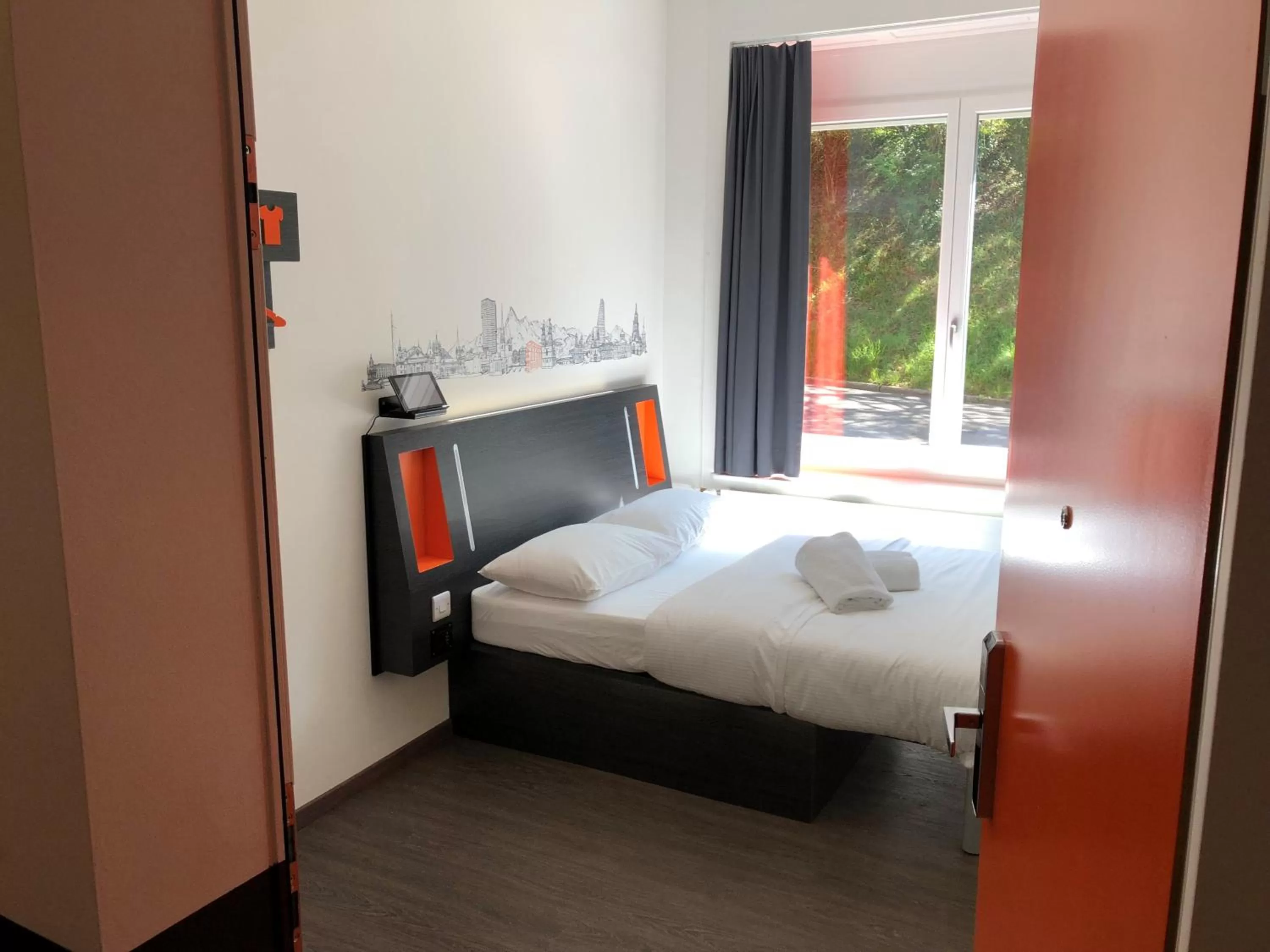 easyHotel Zürich City West