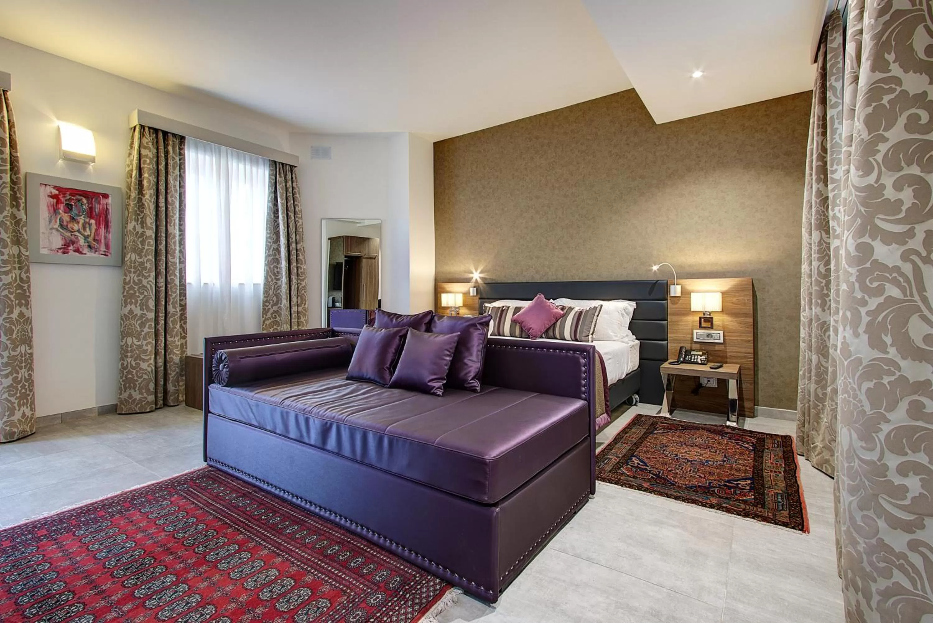 Bed in Palazzo Paolina Boutique Hotel