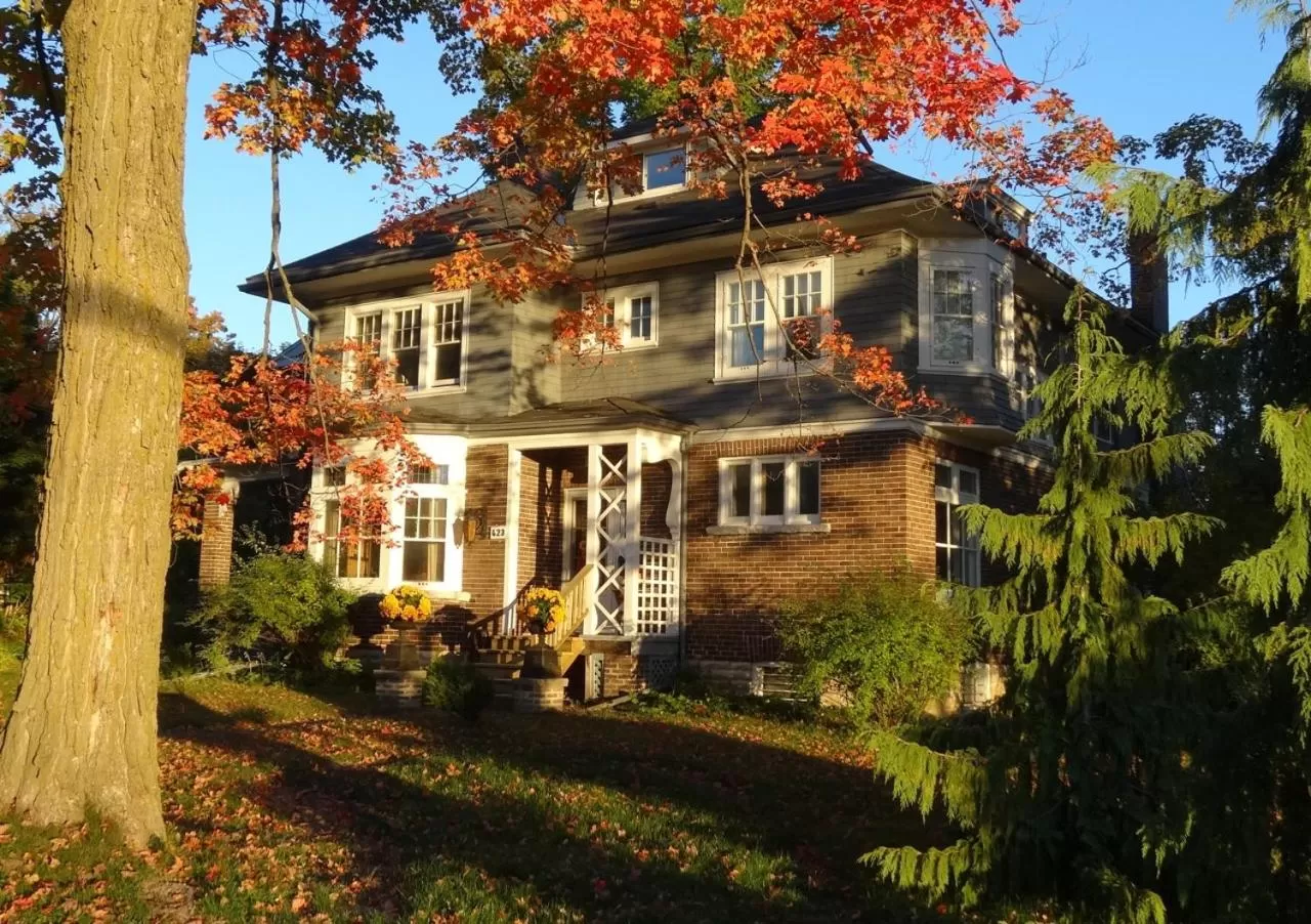 Property building in The Captain's House heritage bed & breakfast