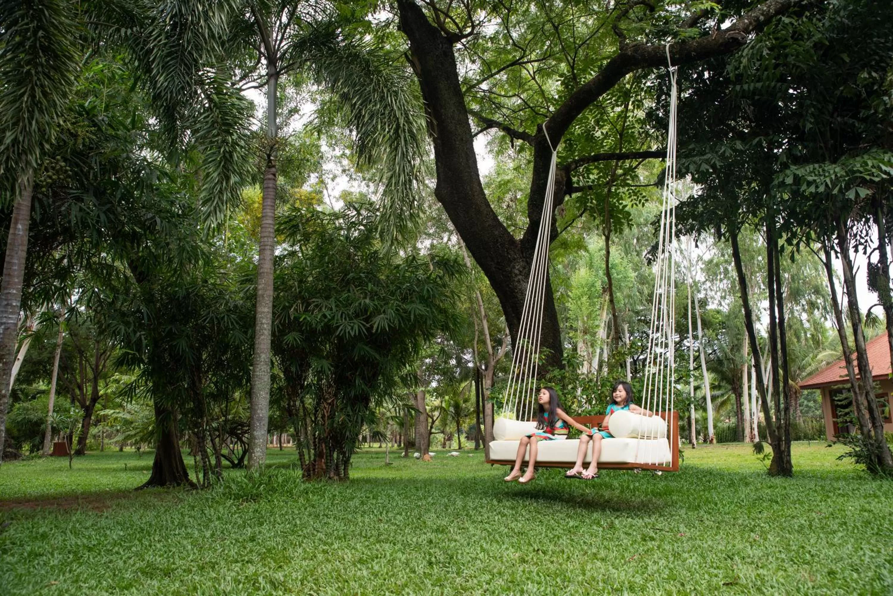 Entertainment in Mane Family Vacation