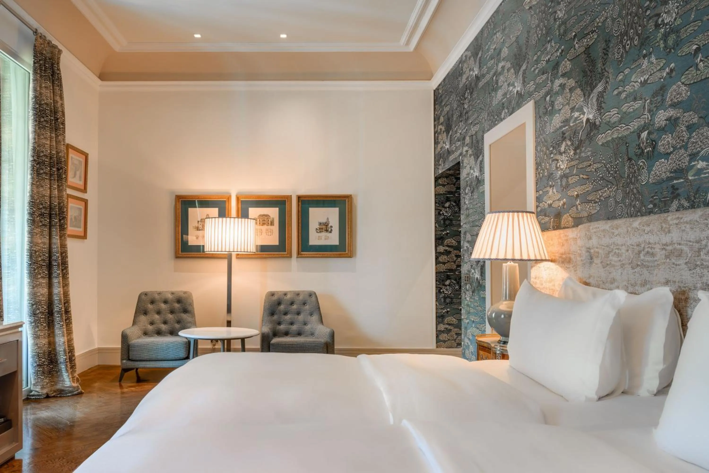 Photo of the whole room, Bed in Santo Mauro, a Luxury Collection Hotel, Madrid