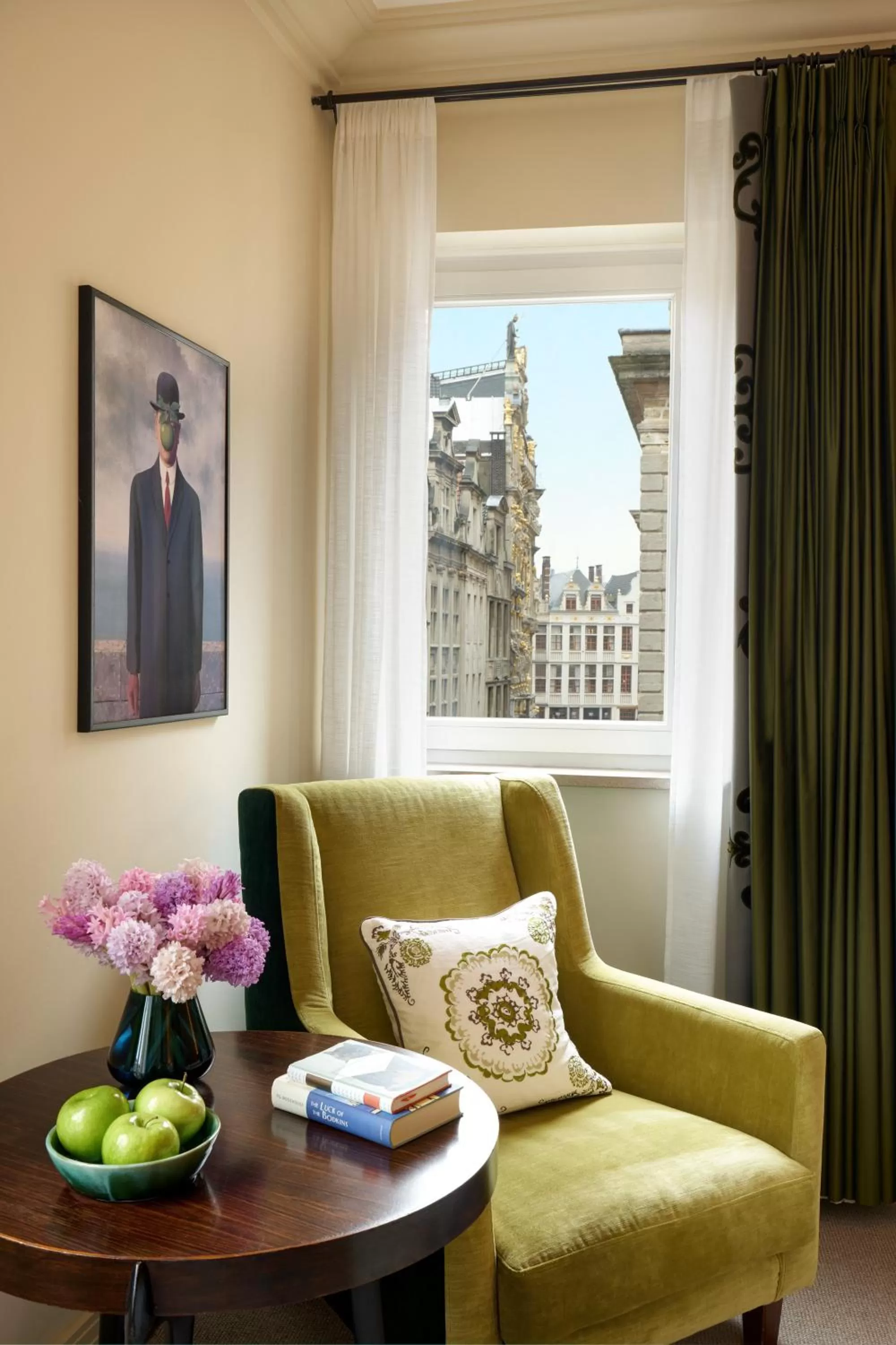 Seating area in Rocco Forte Hotel Amigo