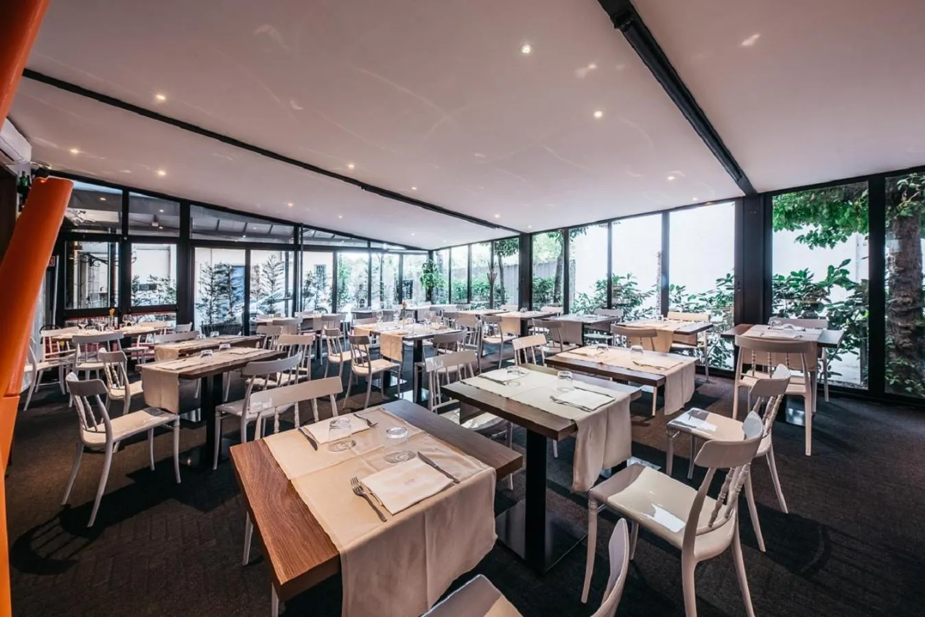 Area and facilities in Hotel Europa