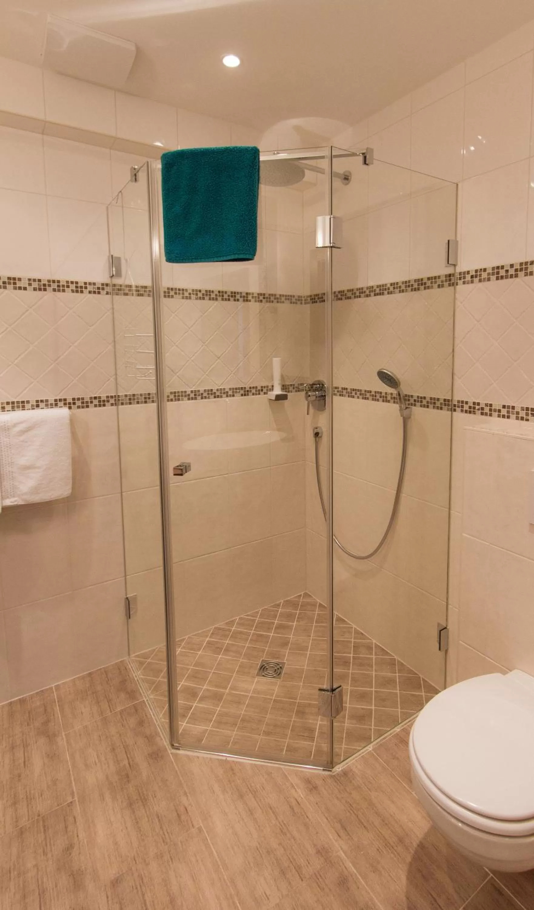 Photo of the whole room in Hotel Alpenblick