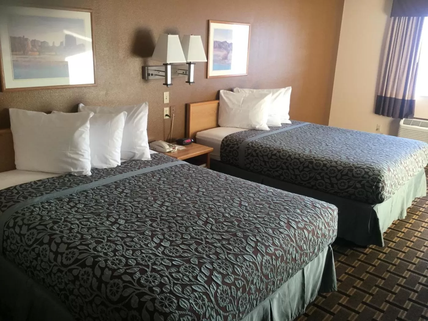 Bed in Days Inn by Wyndham Hurricane/Zion National Park Area