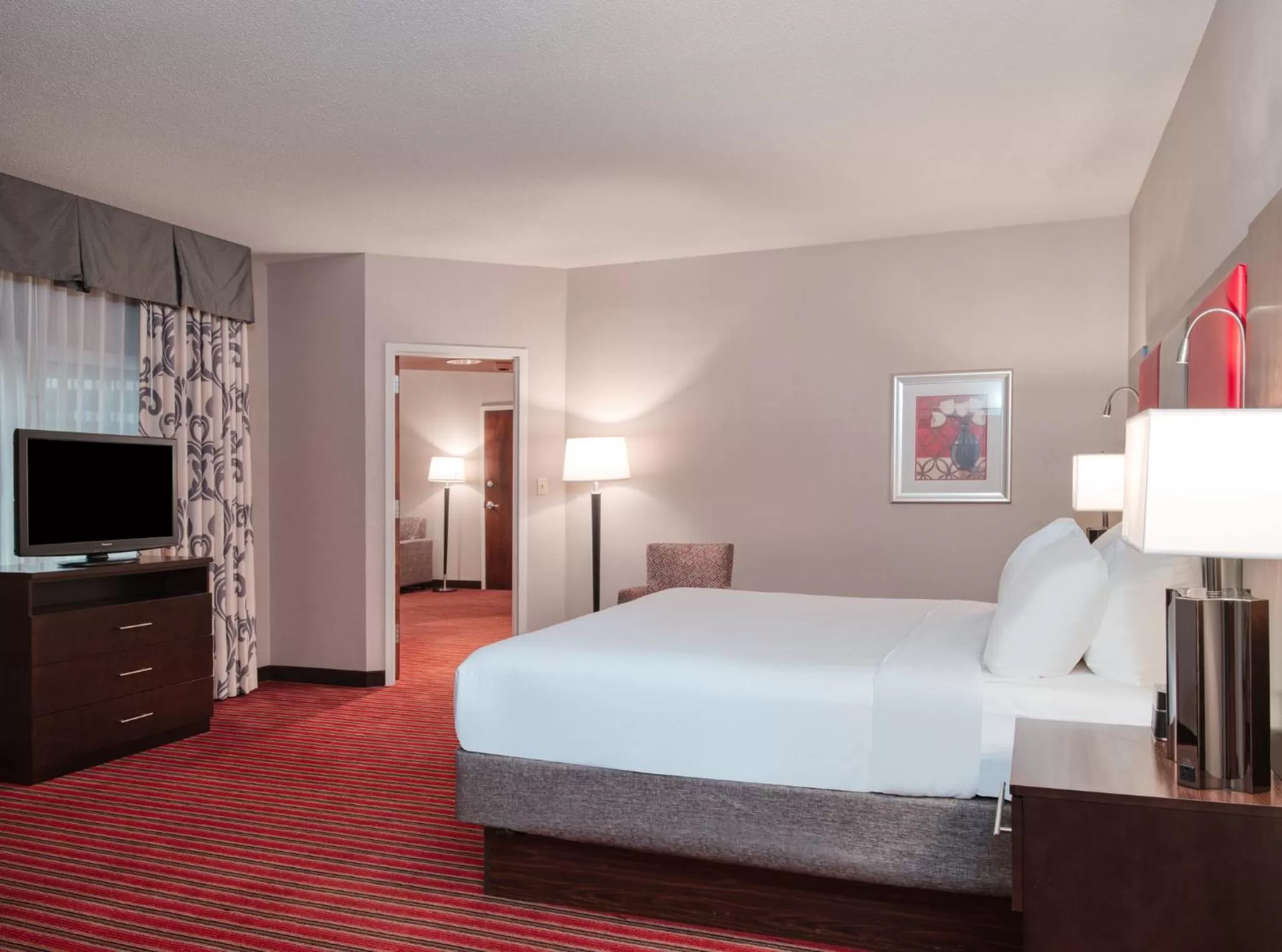 Two-Bedroom King Suite in Crowne Plaza Indianapolis-Dwtn-Union Stn by IHG