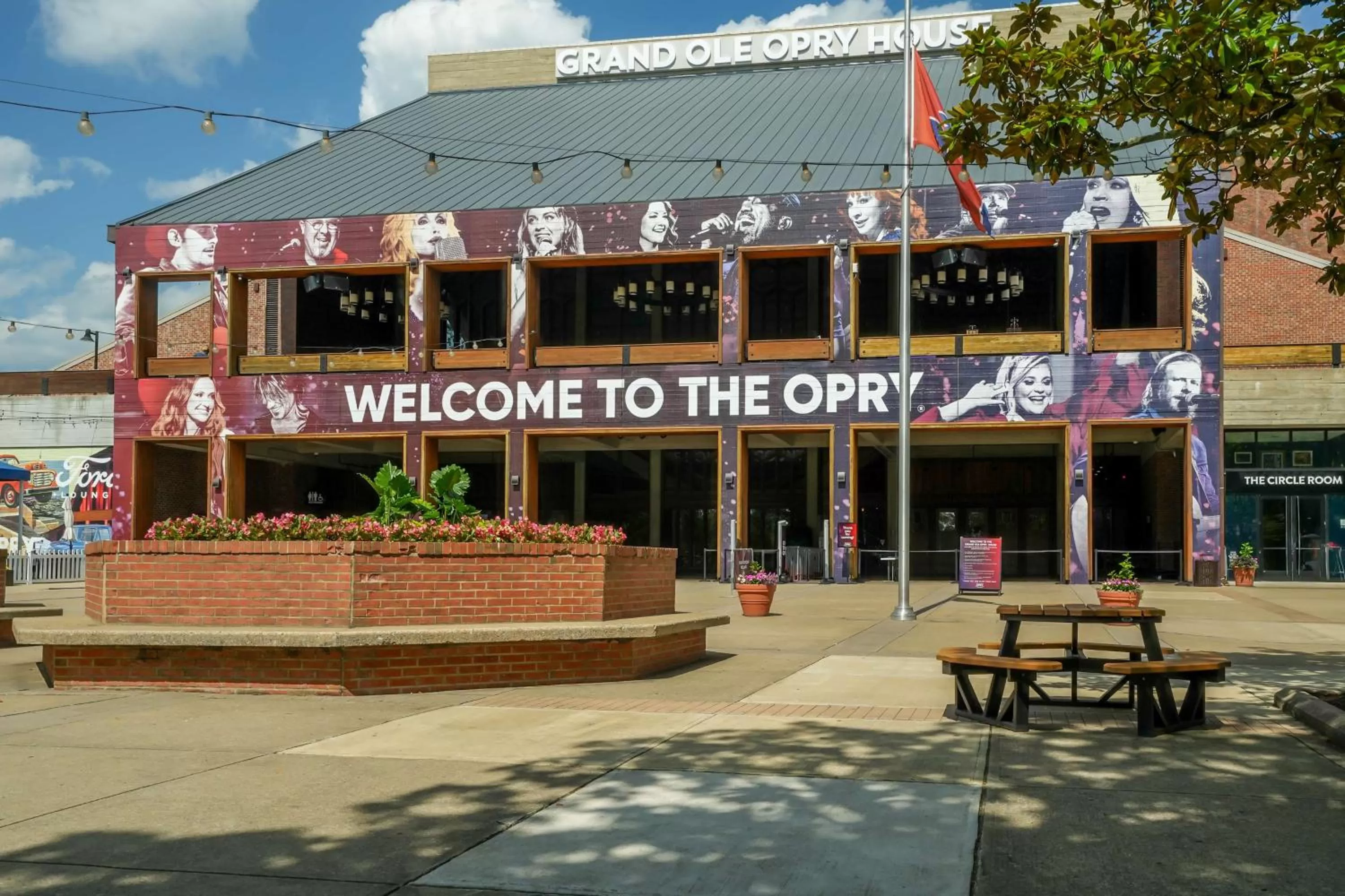 Location in Hyatt Place Nashville Opryland