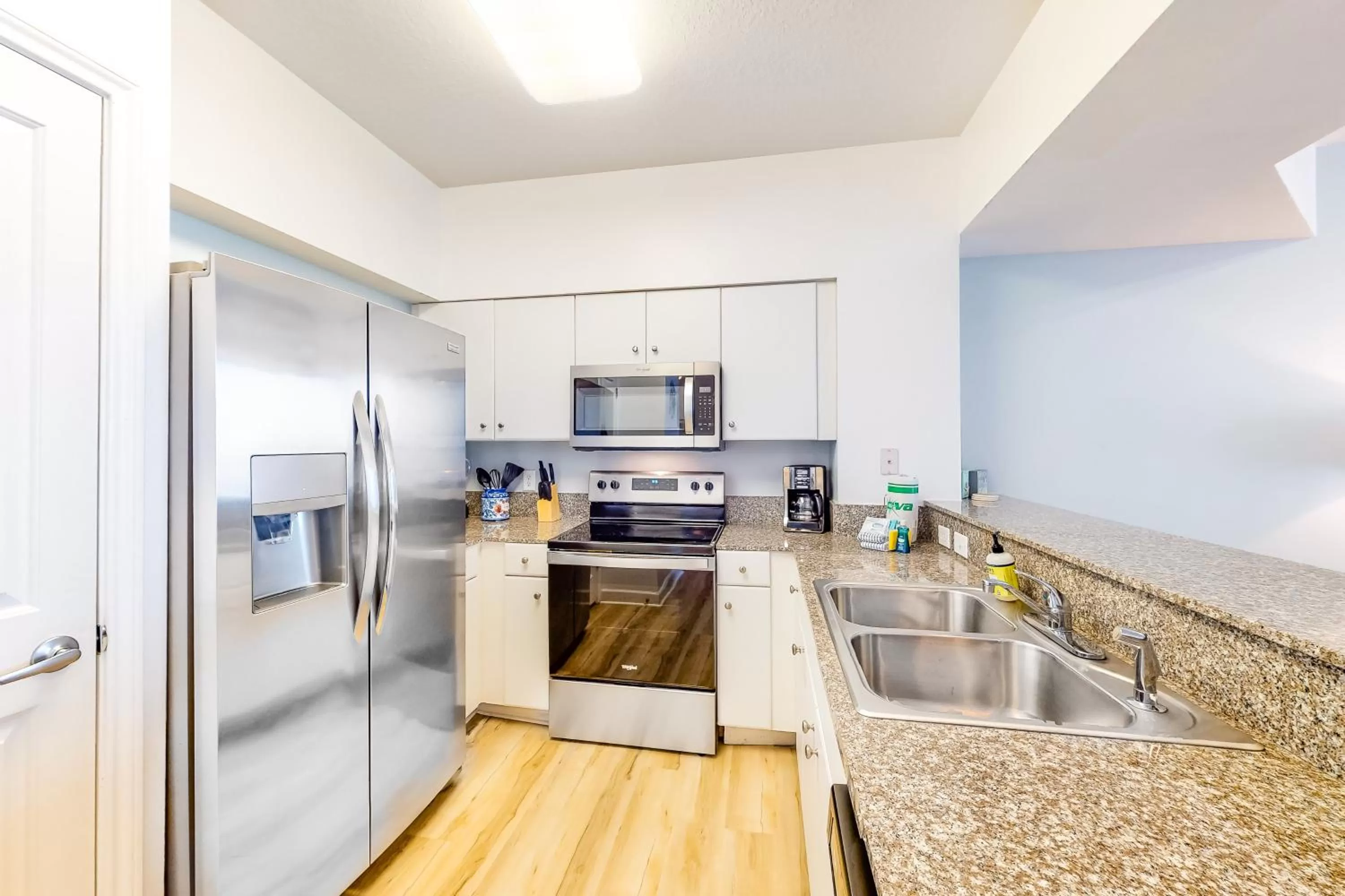 Kitchen/Kitchenette in Shores of Panama 1517