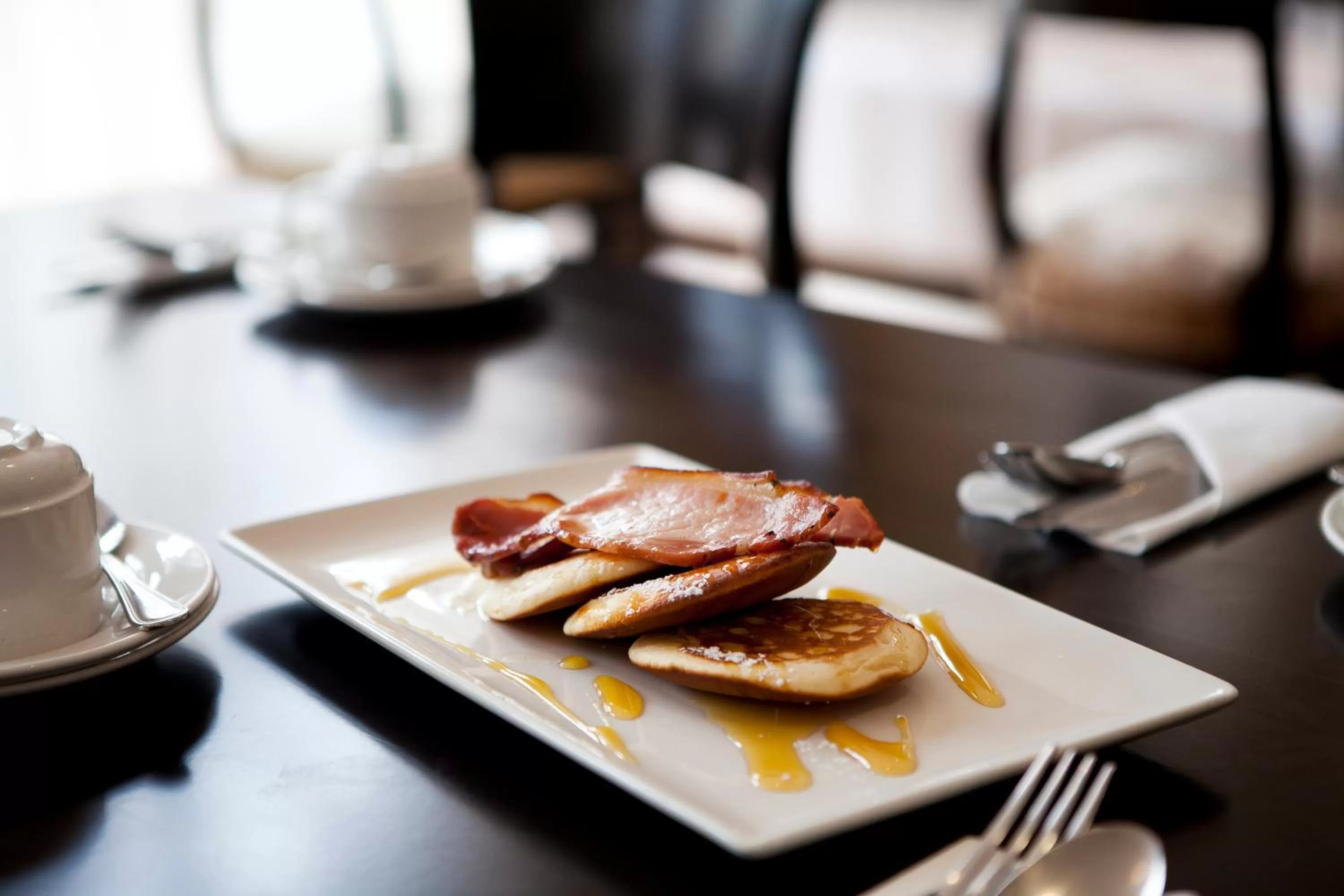 Breakfast in Tara Lodge