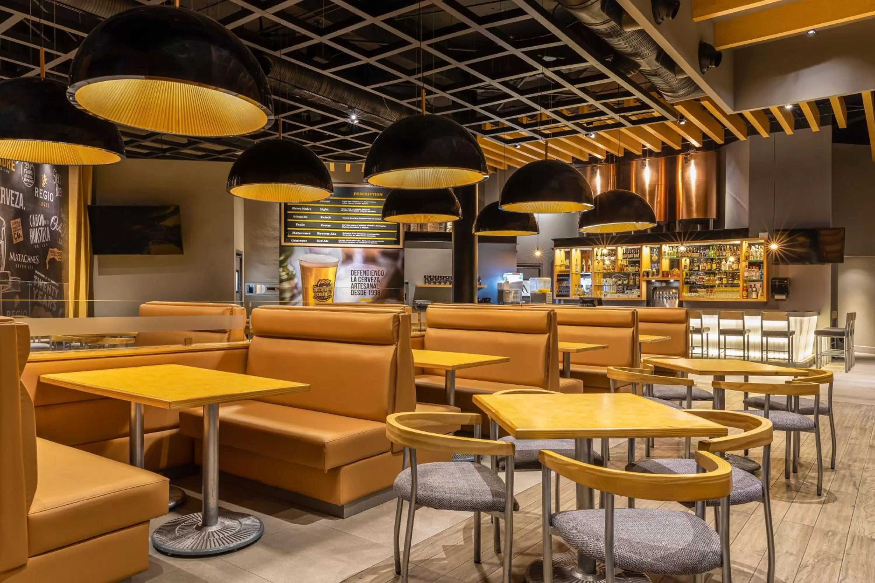 Restaurant/Places to Eat in Four Points by Sheraton Monterrey Airport