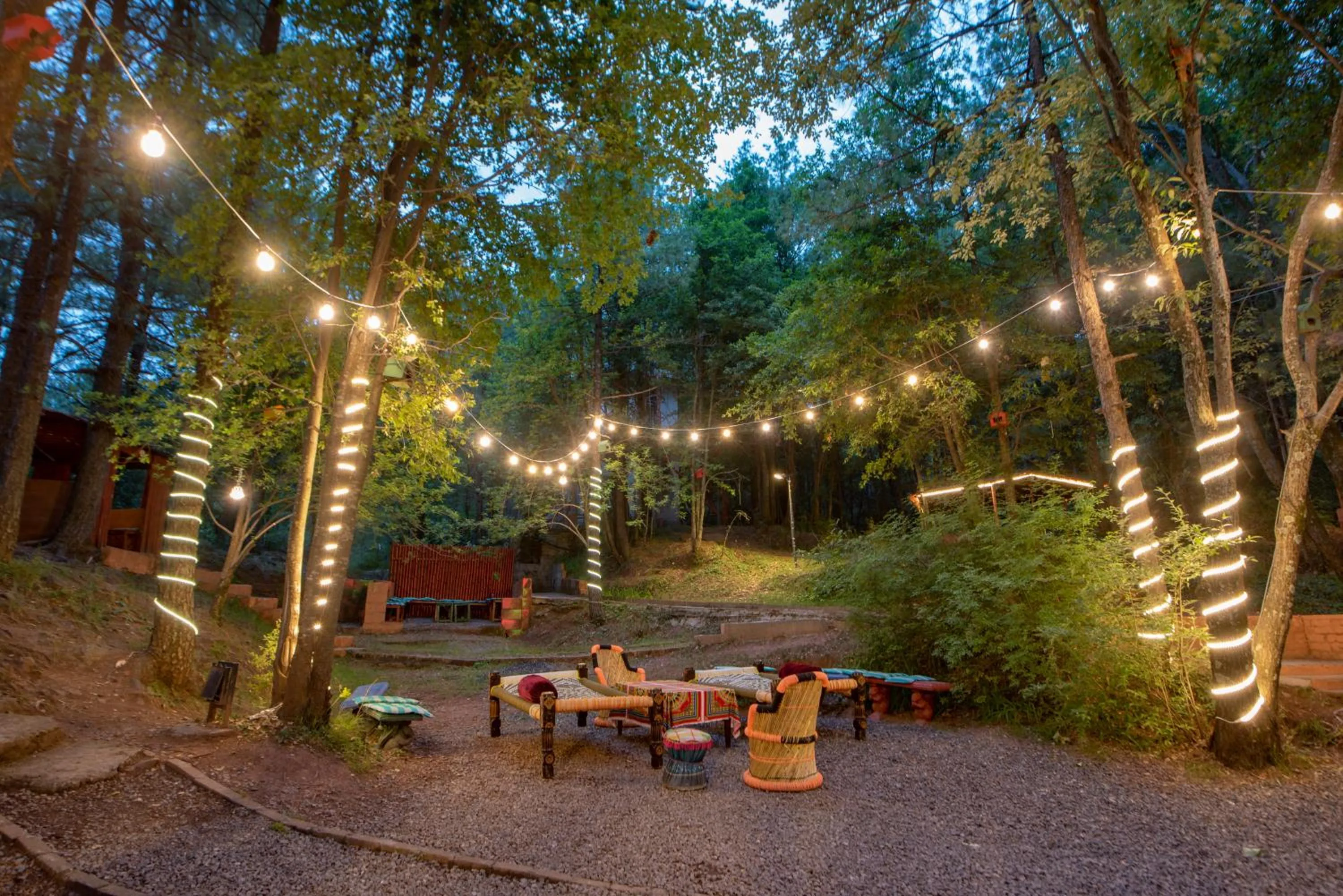 Restaurant/places to eat in Pearl Continental Hotel, Bhurban