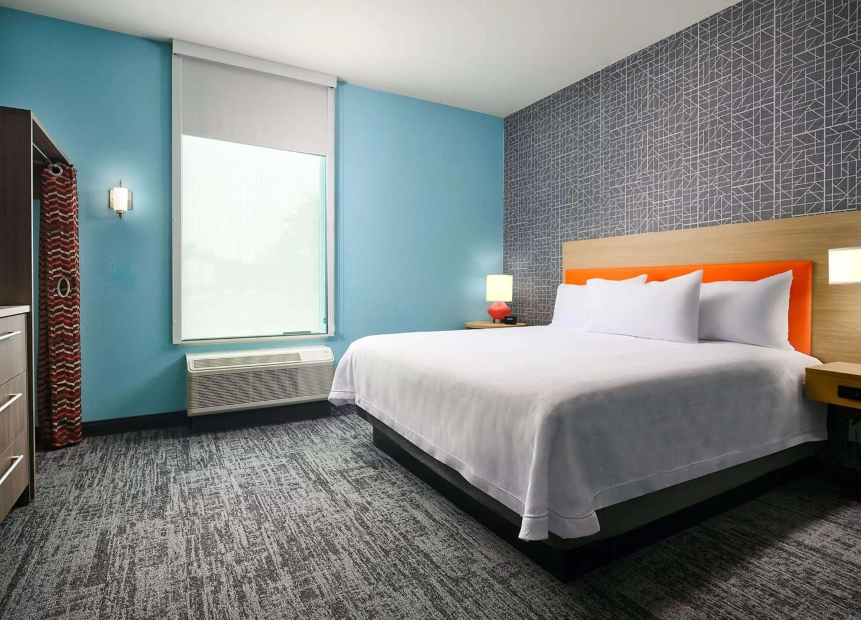 Bed in Home2 Suites By Hilton Jackson/Pearl, Ms