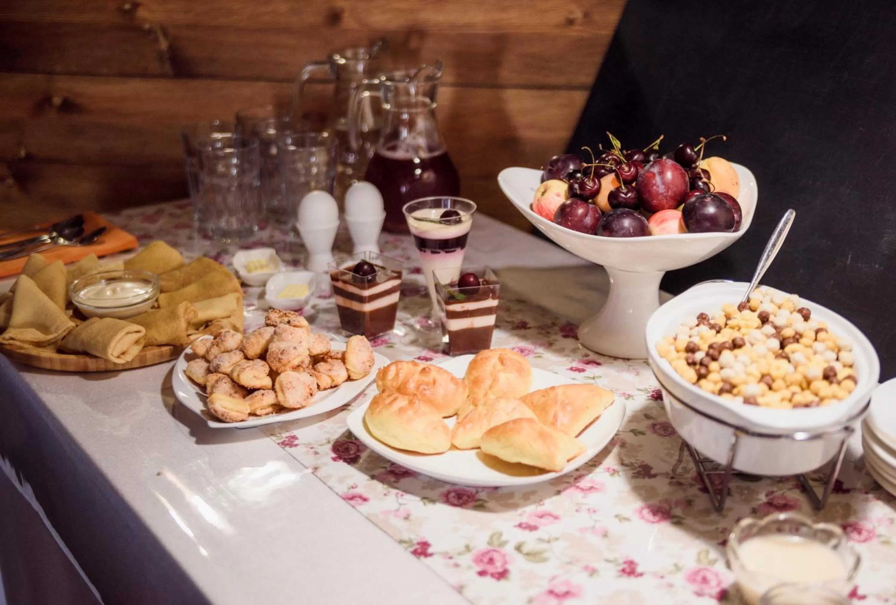 Lunch in UYUTNYY DOM