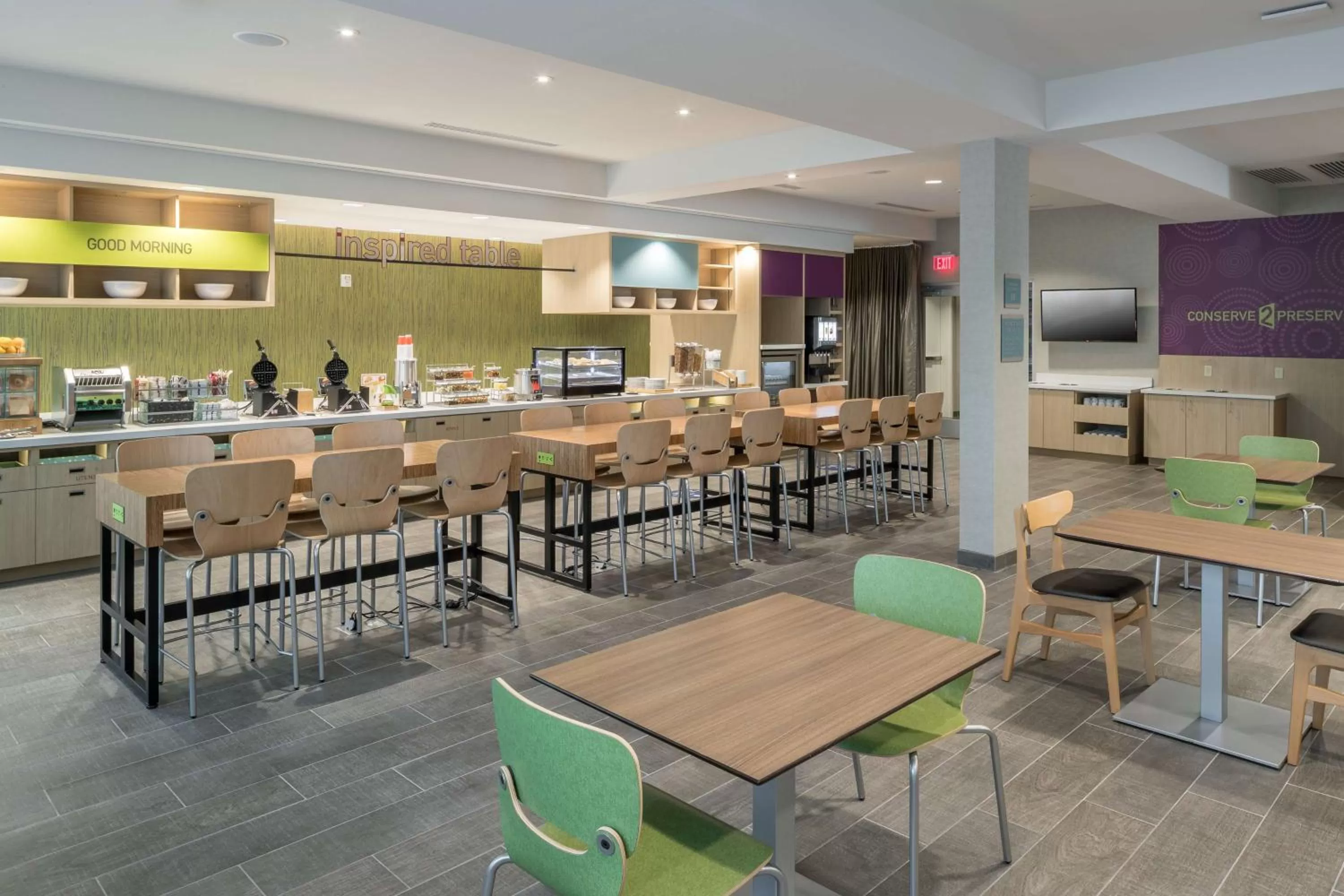 Breakfast in Home2 Suites by Hilton Fort Worth Cultural District