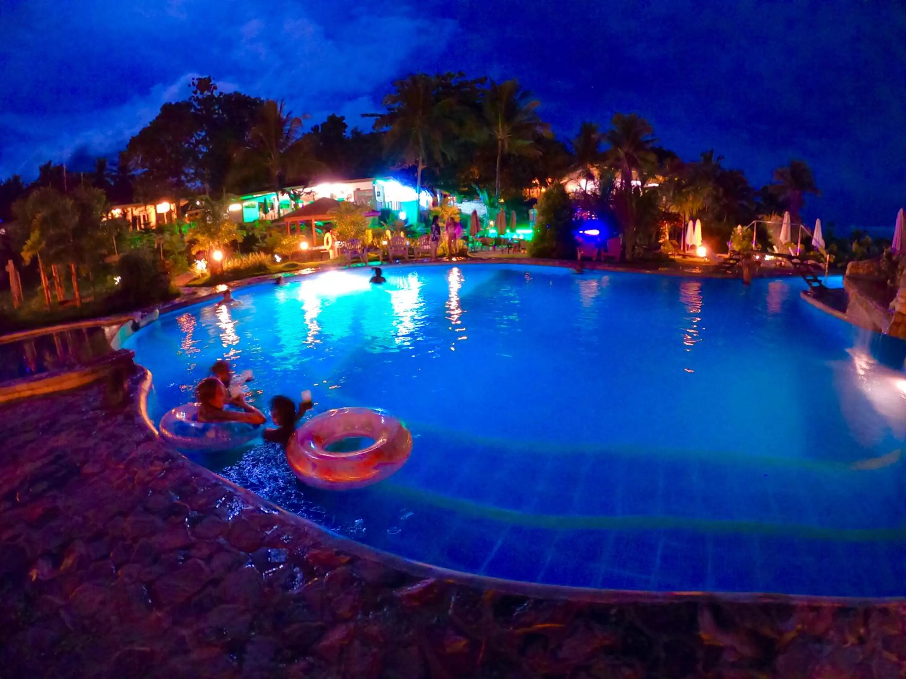 Swimming pool in South Mountain Resort
