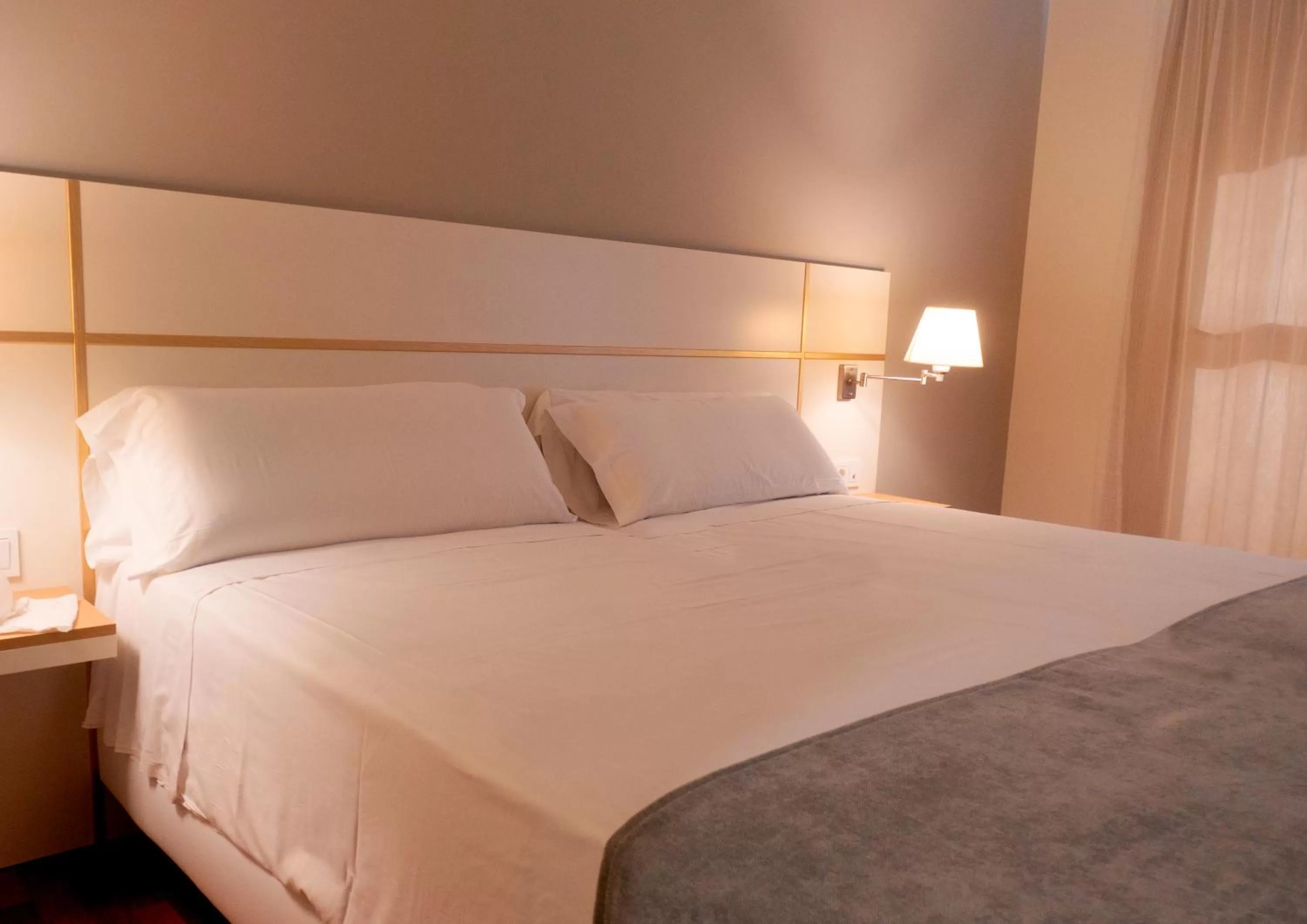 Superior Double or Twin Room in Hotel Vértice Chipiona Mar