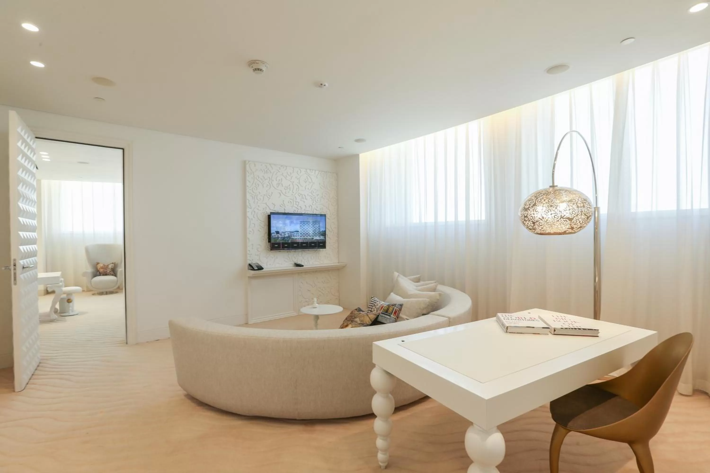 Living room in Mondrian Doha