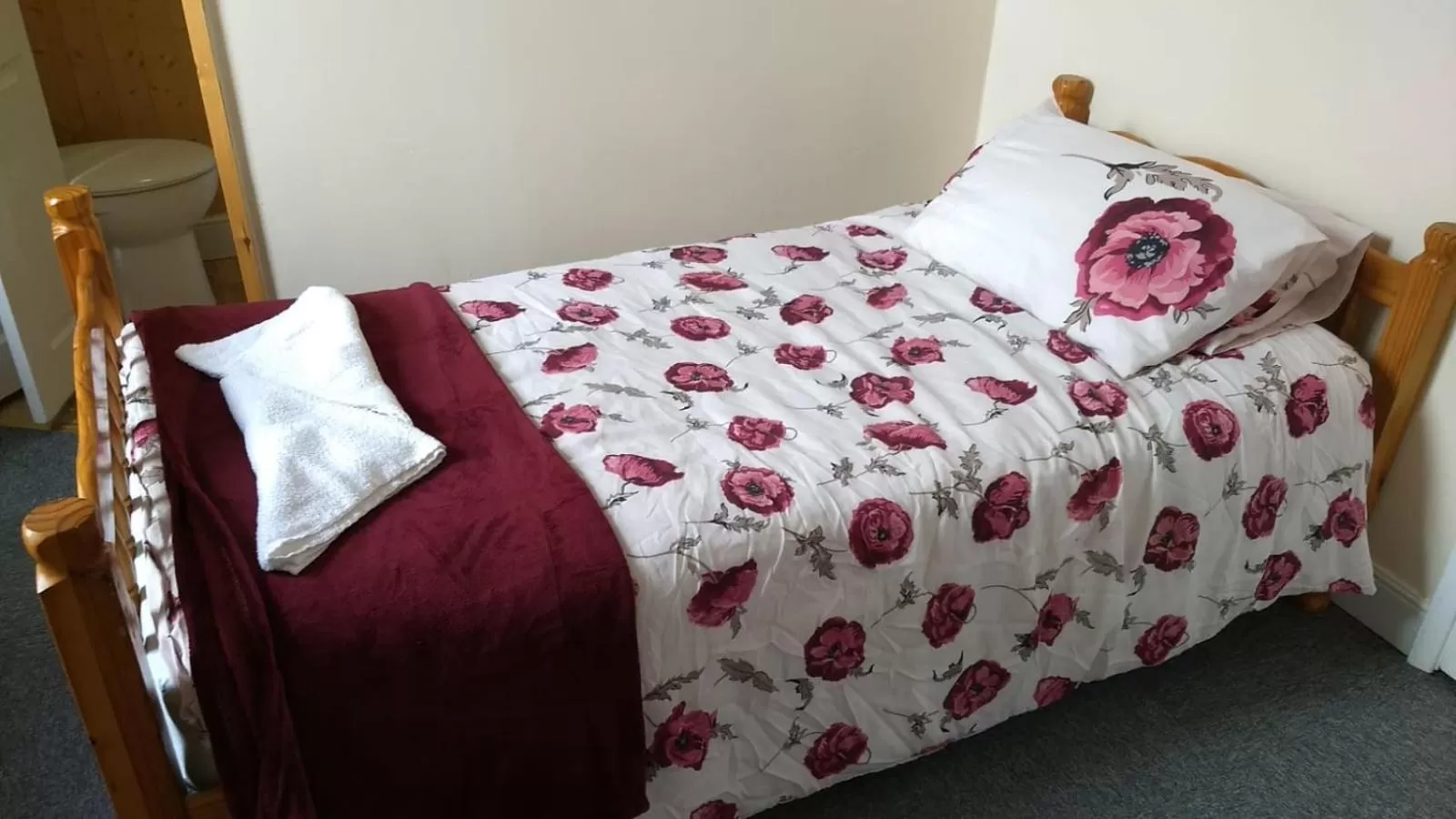 Bed in Lennard House