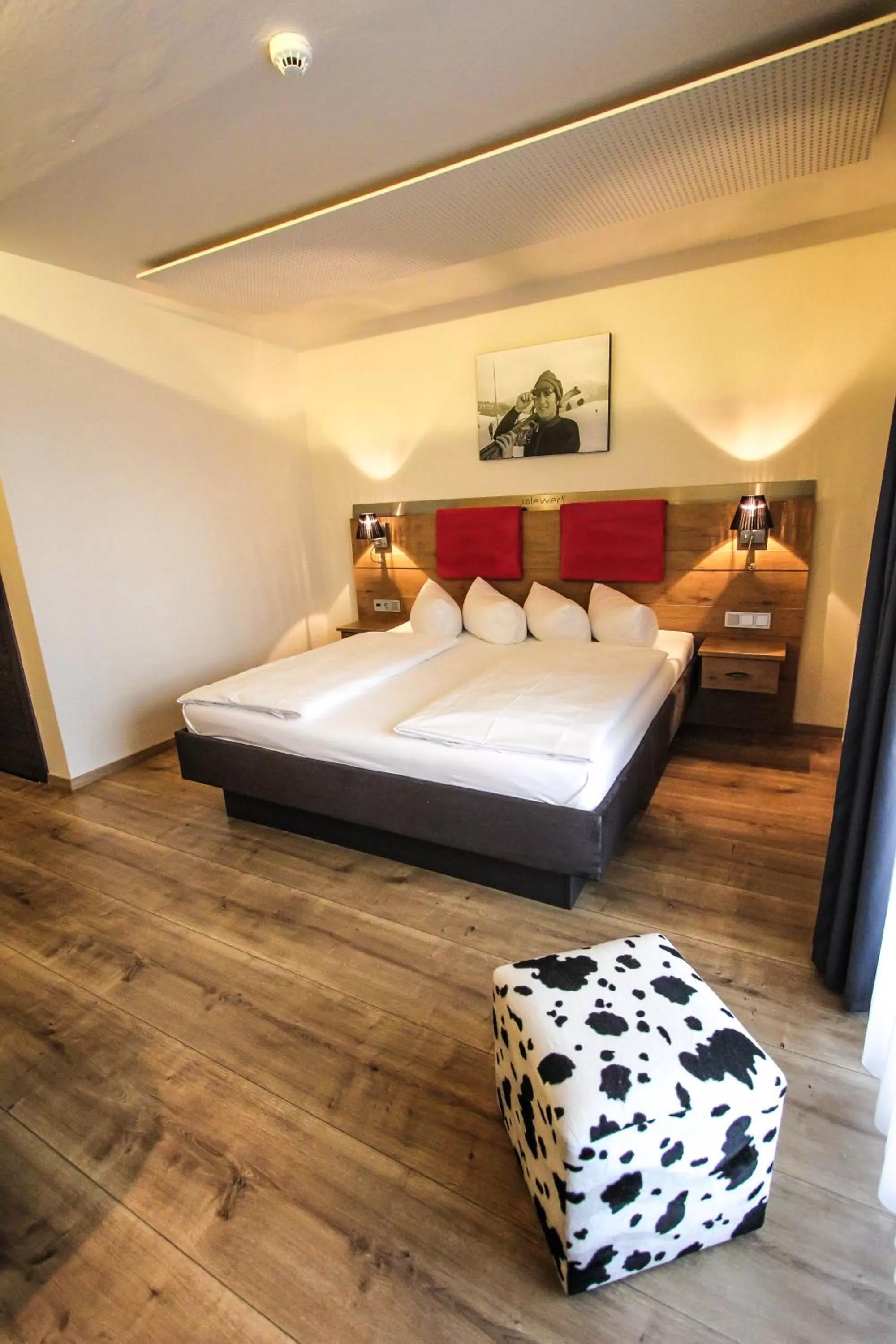 Photo of the whole room, Bed in SOLEWERK Hotel