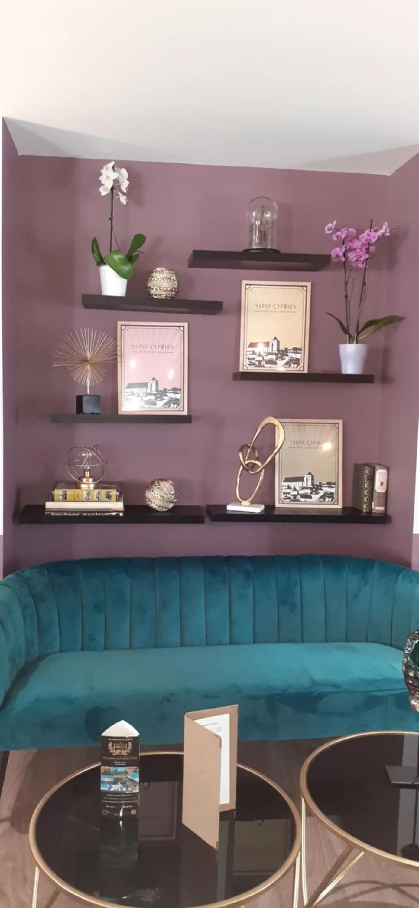 Lounge or bar in Hôtel-Restaurant des Augustins