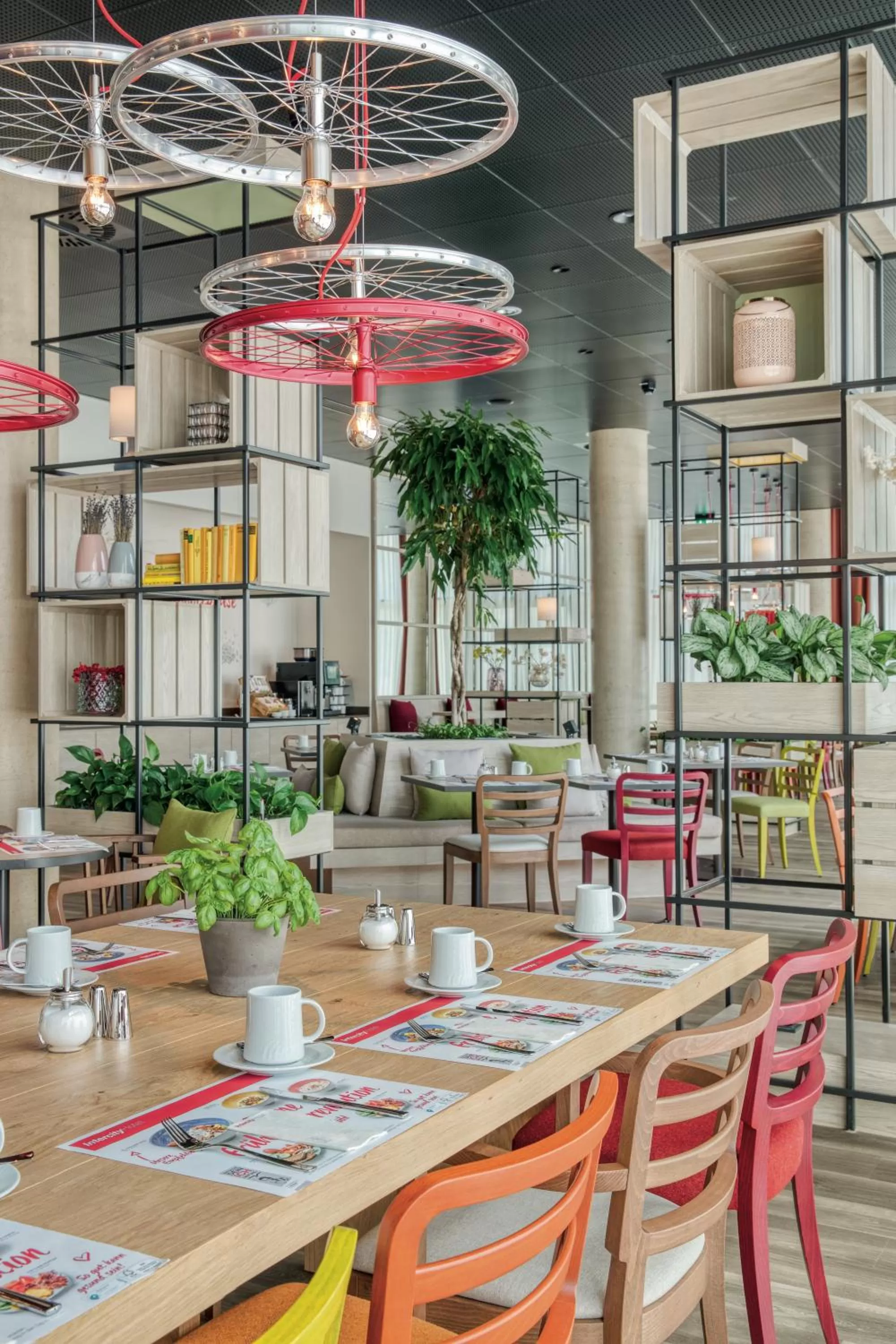 Restaurant/places to eat in IntercityHotel Budapest