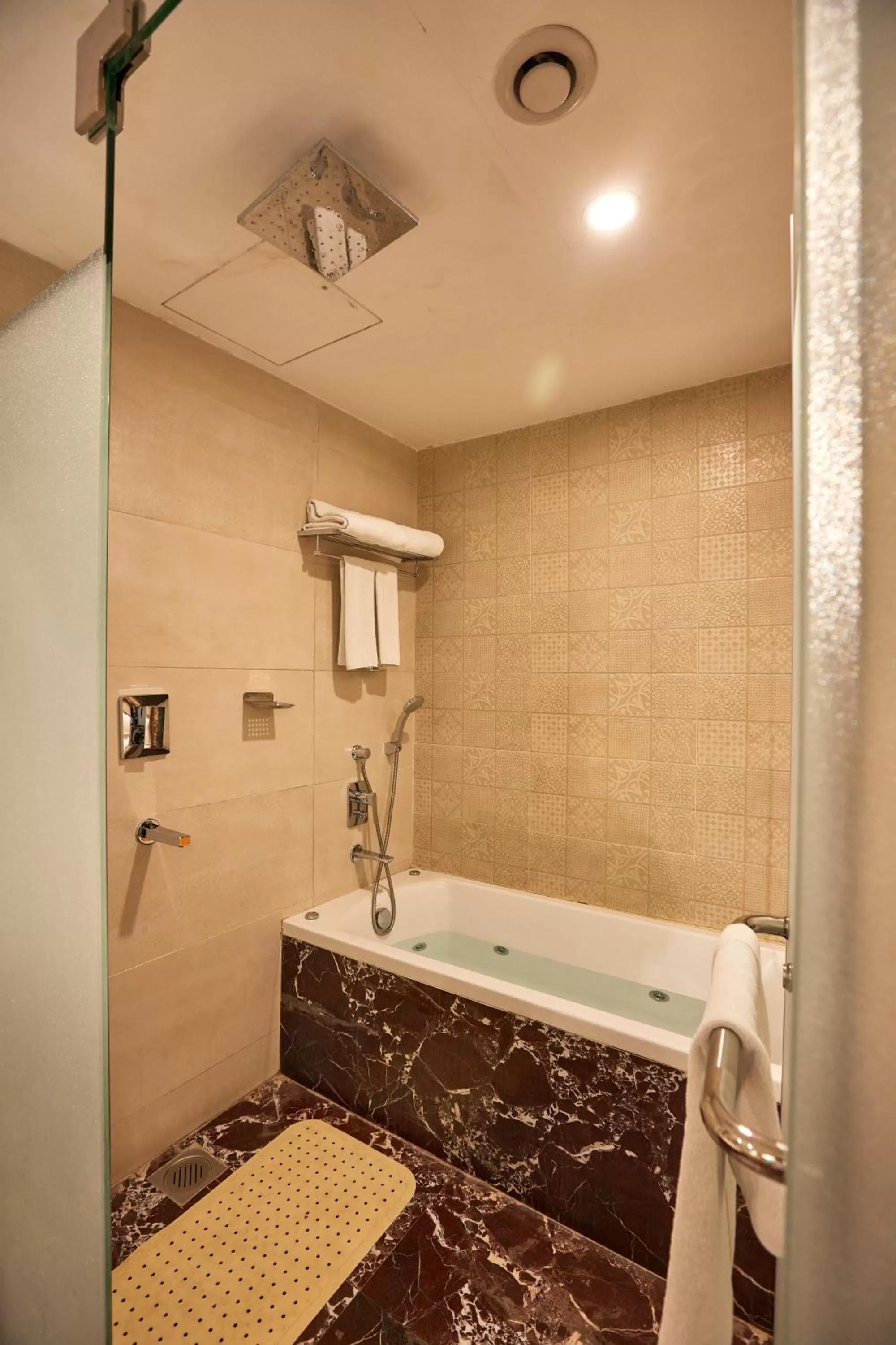 Bath in Kantipur Village