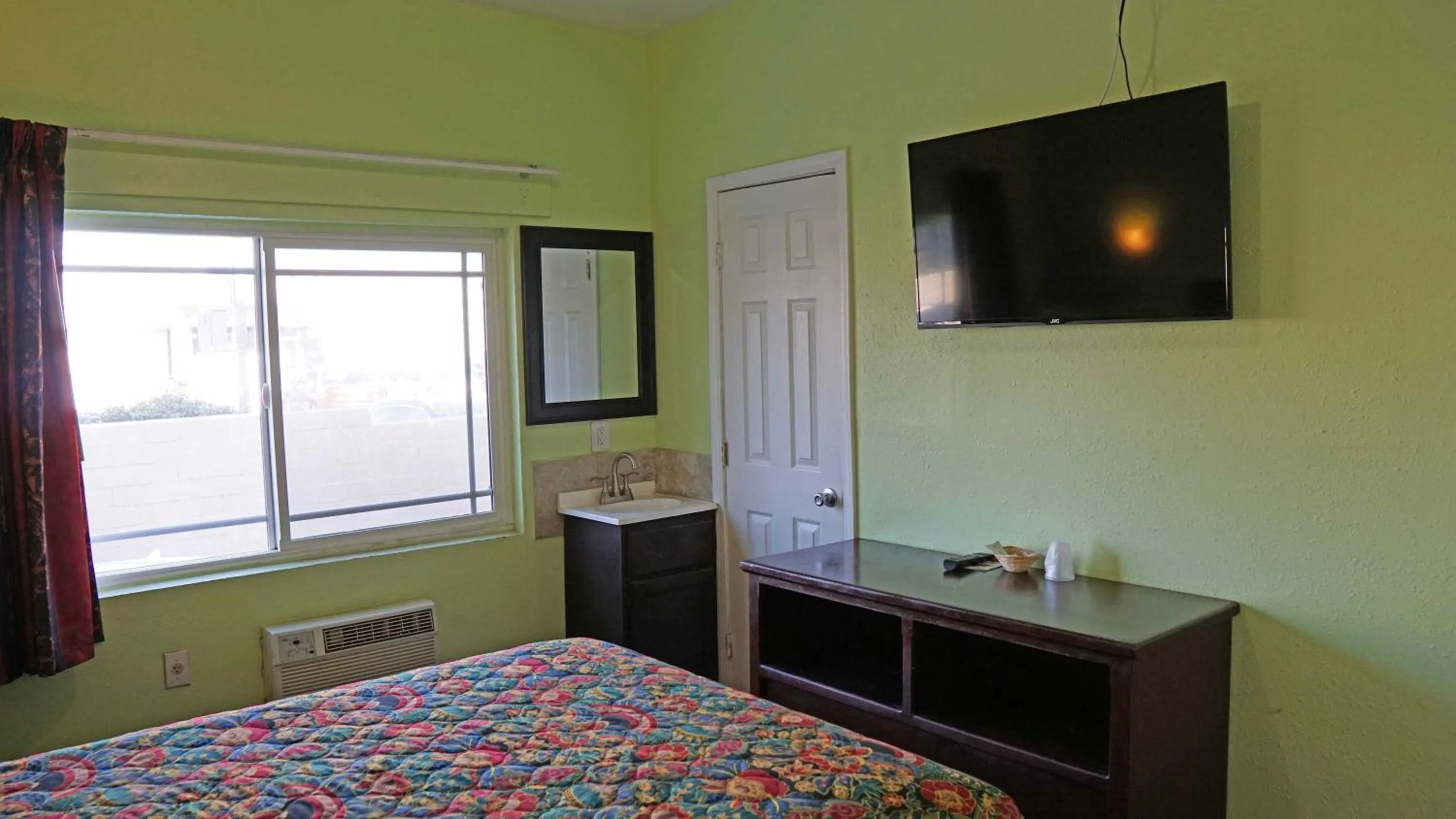 TV/Entertainment Center in Antonio Hotel - Downtown Los Angeles, near Hollywood