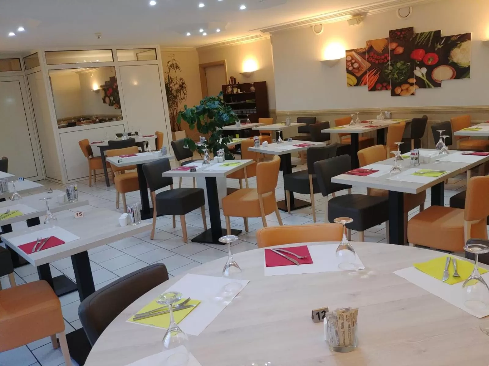 Restaurant/places to eat in Logis Hotel Altina