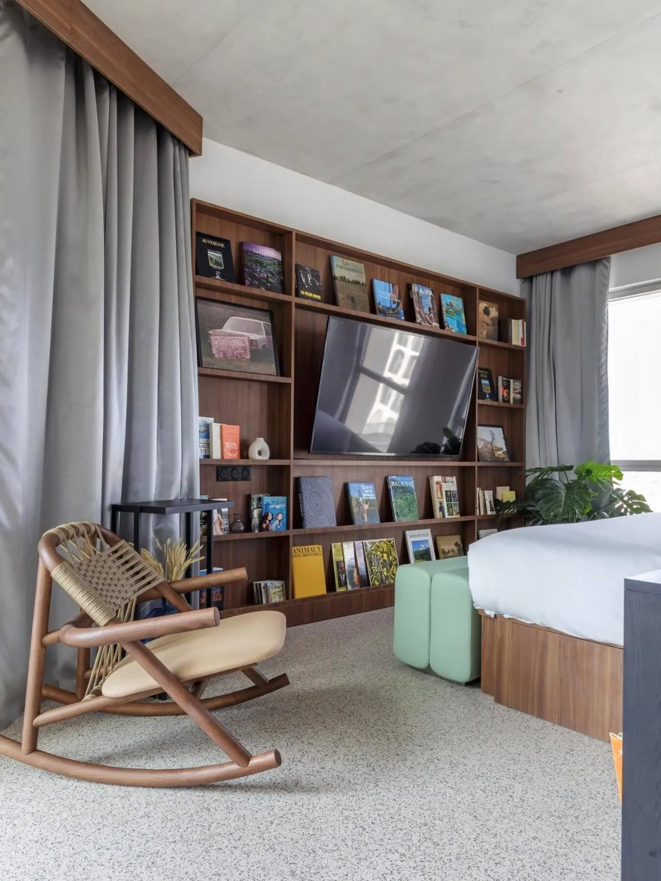 Bedroom in JOST Hôtel Bordeaux Centre Gare Saint Jean