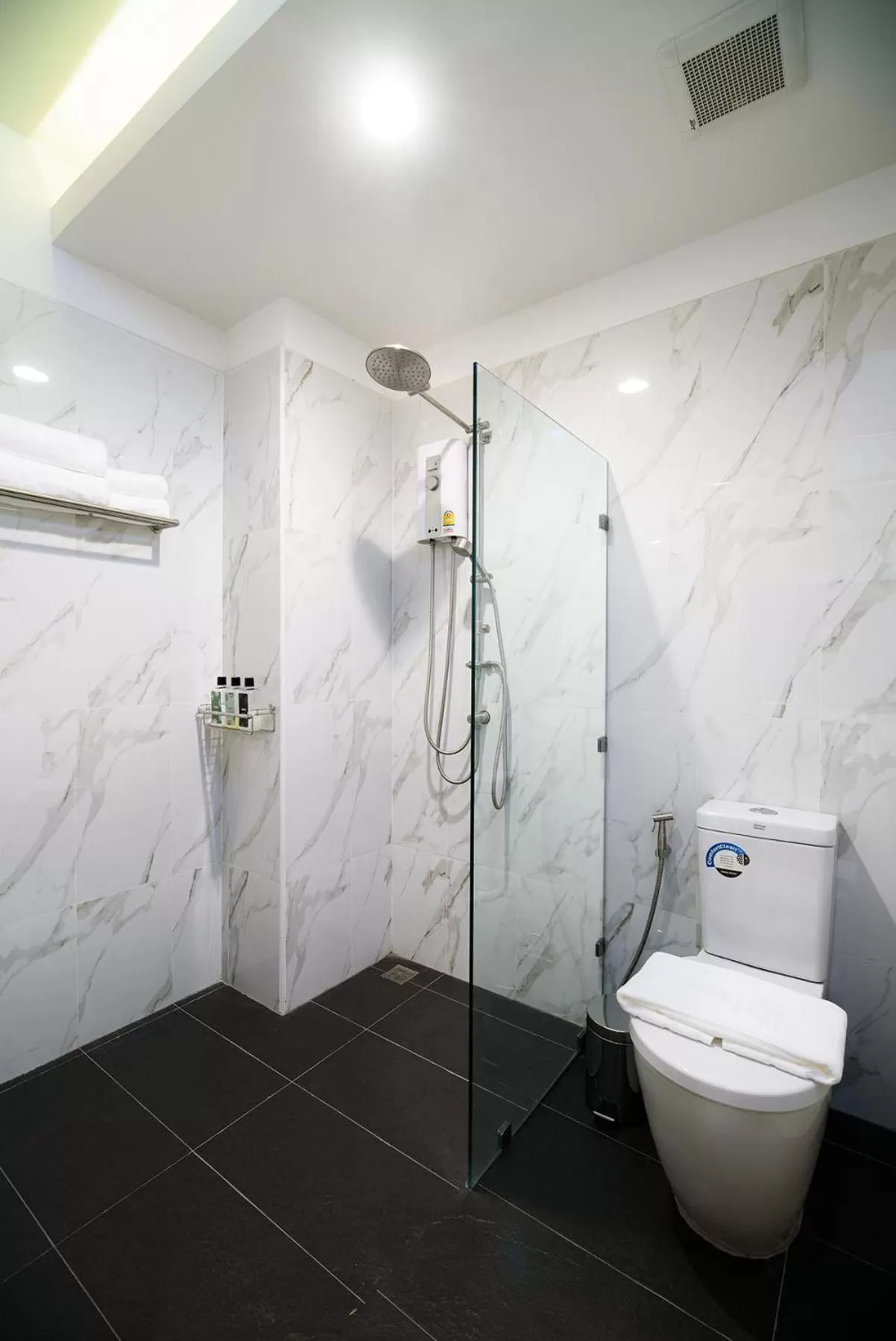 Shower in Himku Hotel - adult only