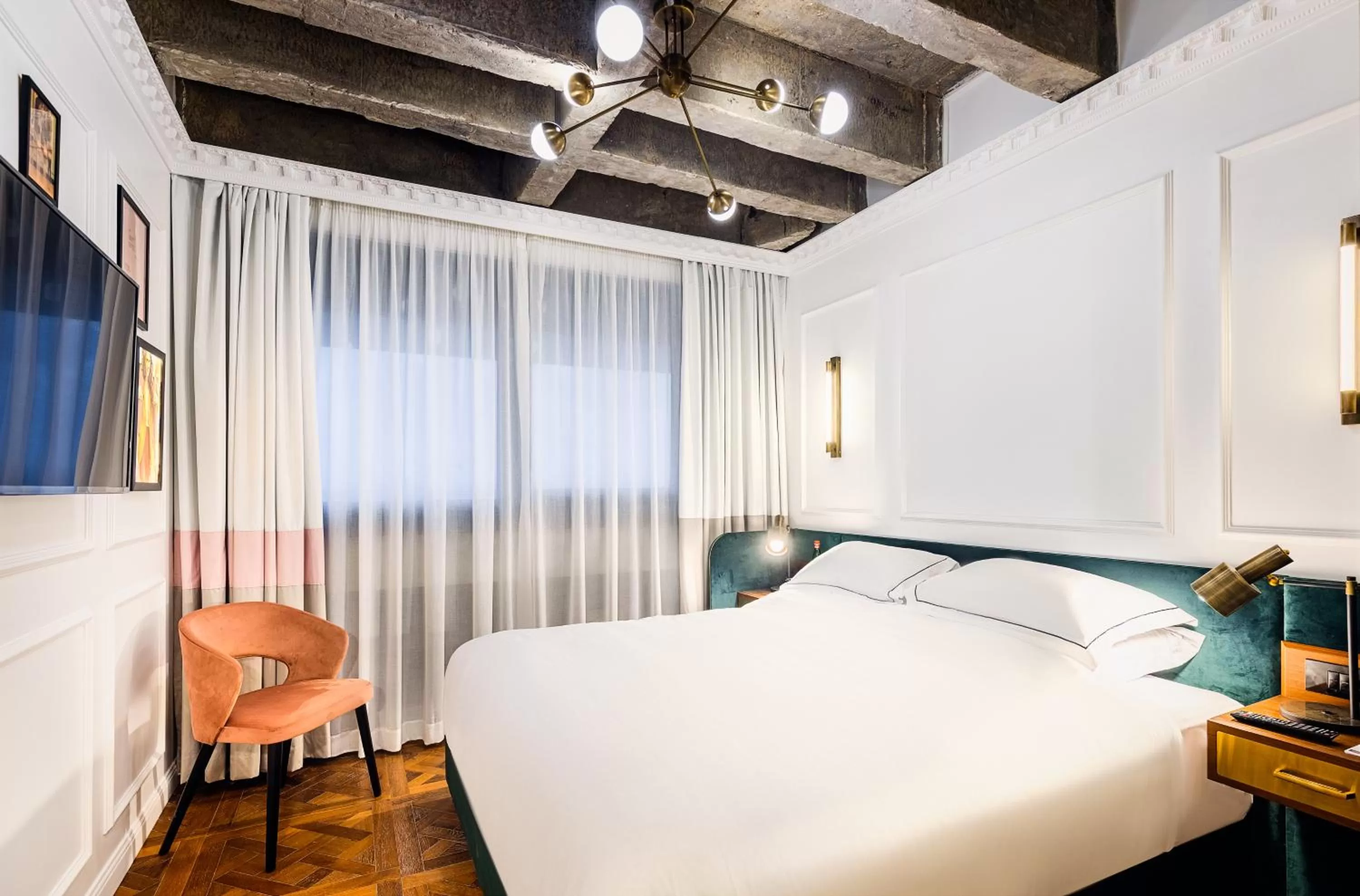 Bedroom, Bed in Brown BoBo, a member of Brown Hotels