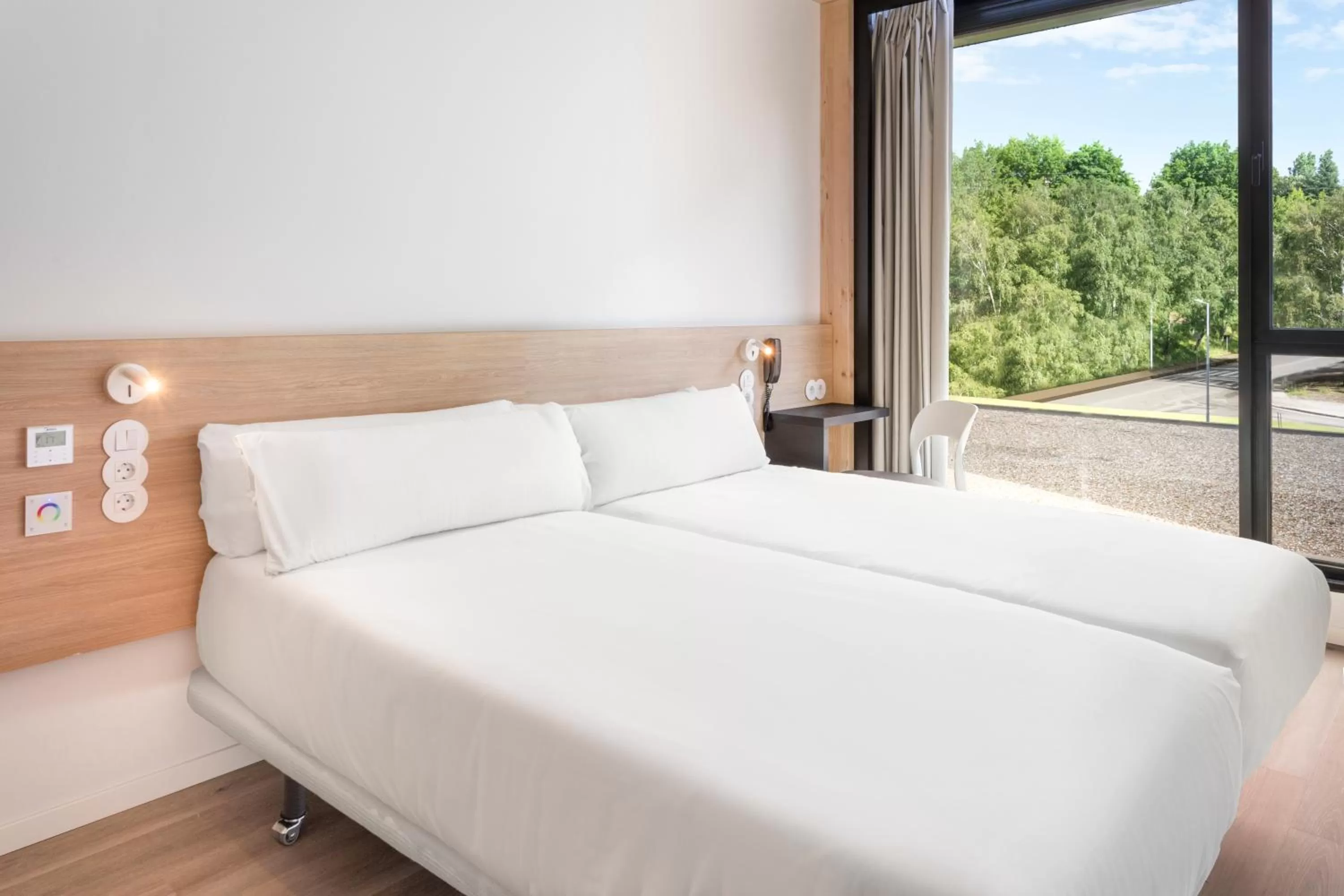 Bed in B&B HOTEL Guimarães