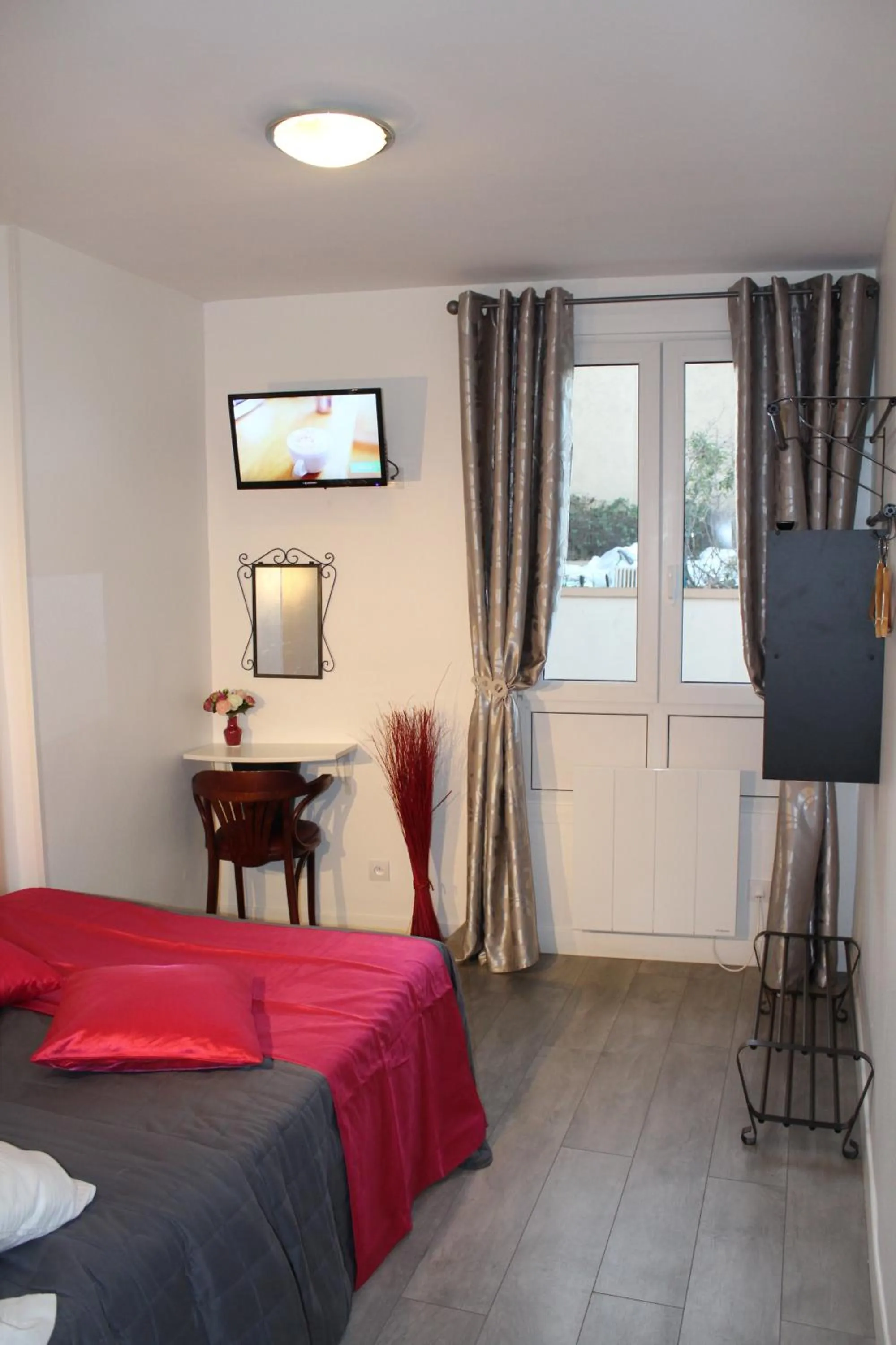 TV and multimedia, Bed in Le Kleber