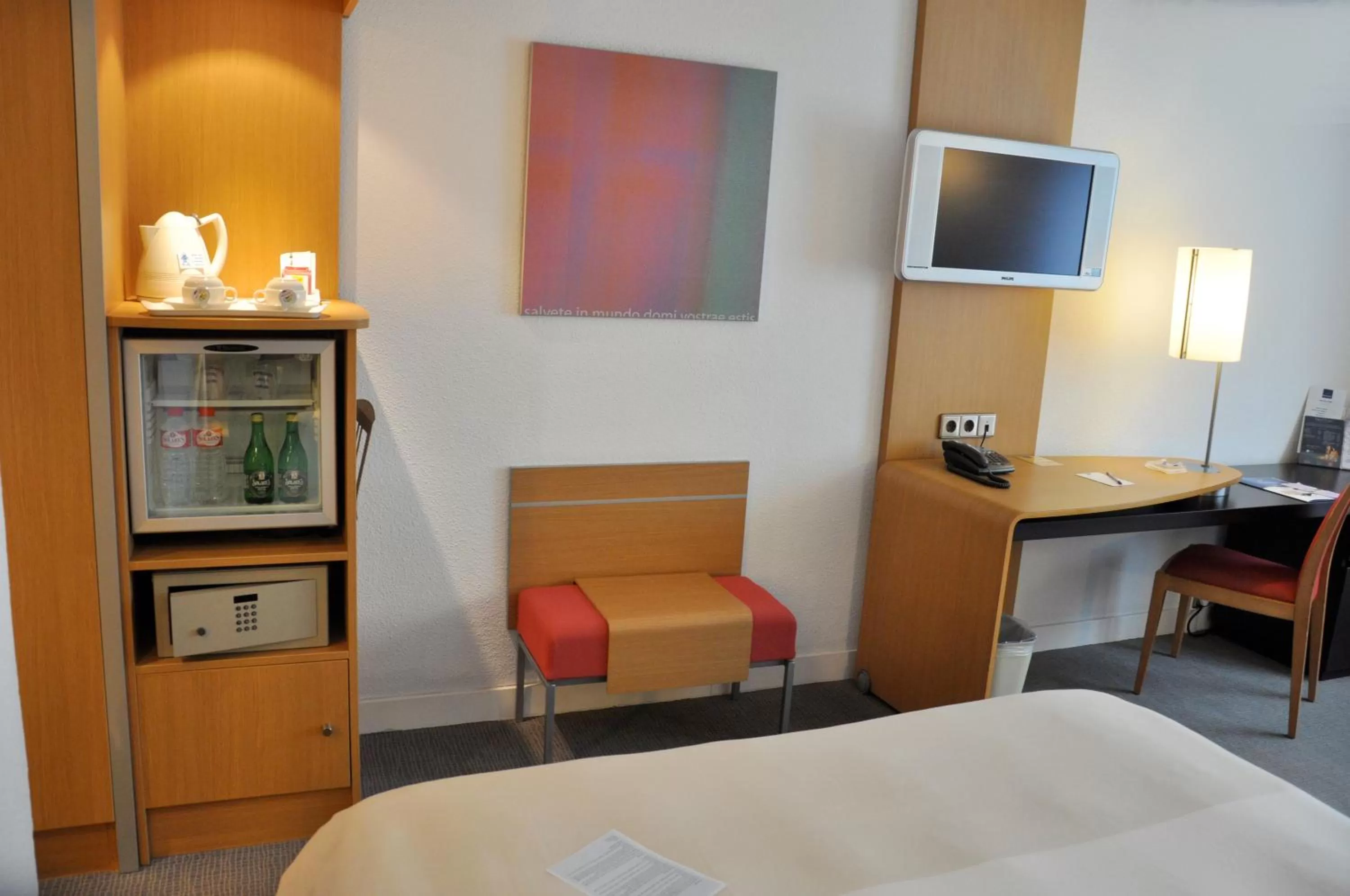 Bedroom, Bed in Novotel Andorra