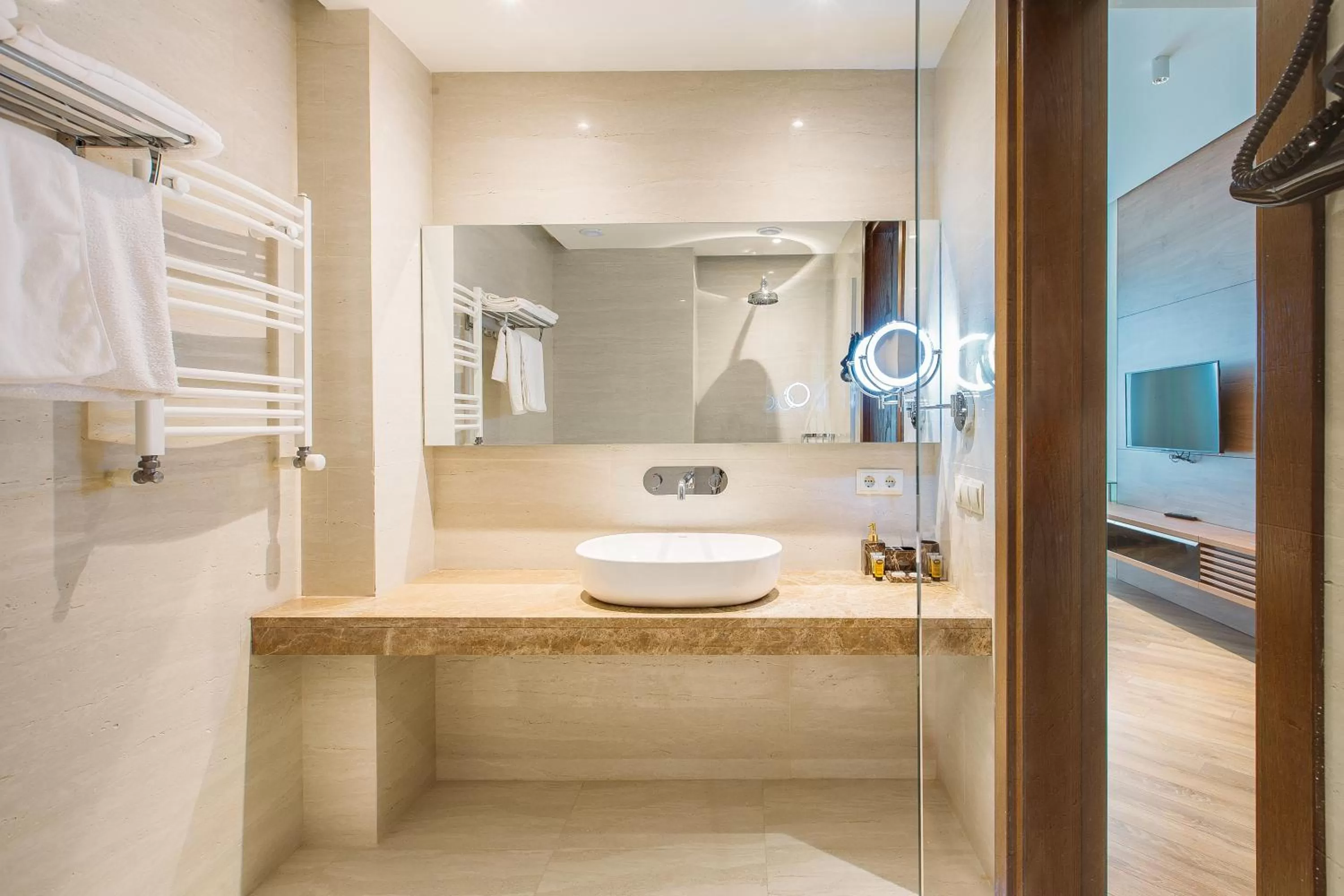 Bathroom in Hotel Parma