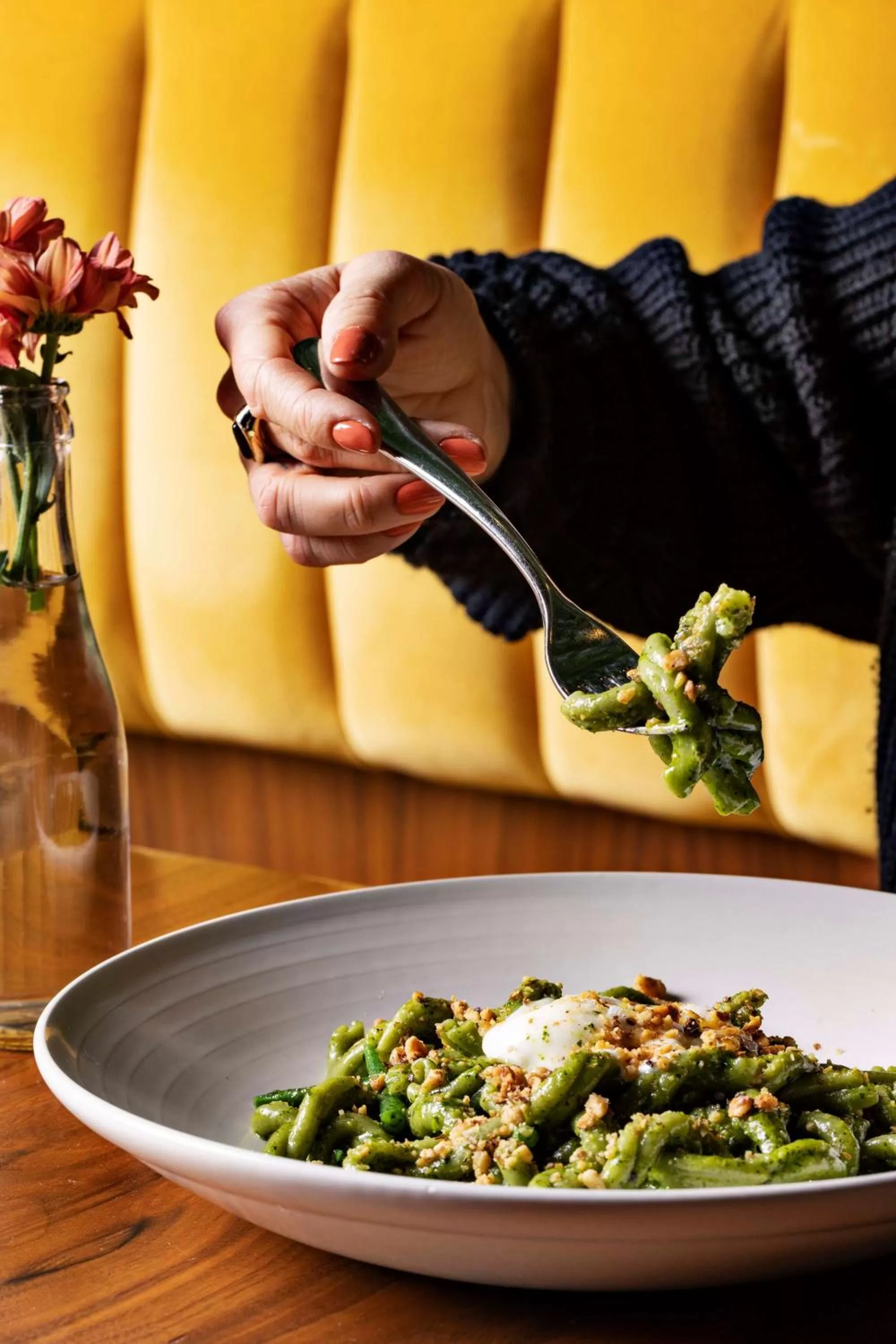 Restaurant/places to eat in Shangri-La Vancouver