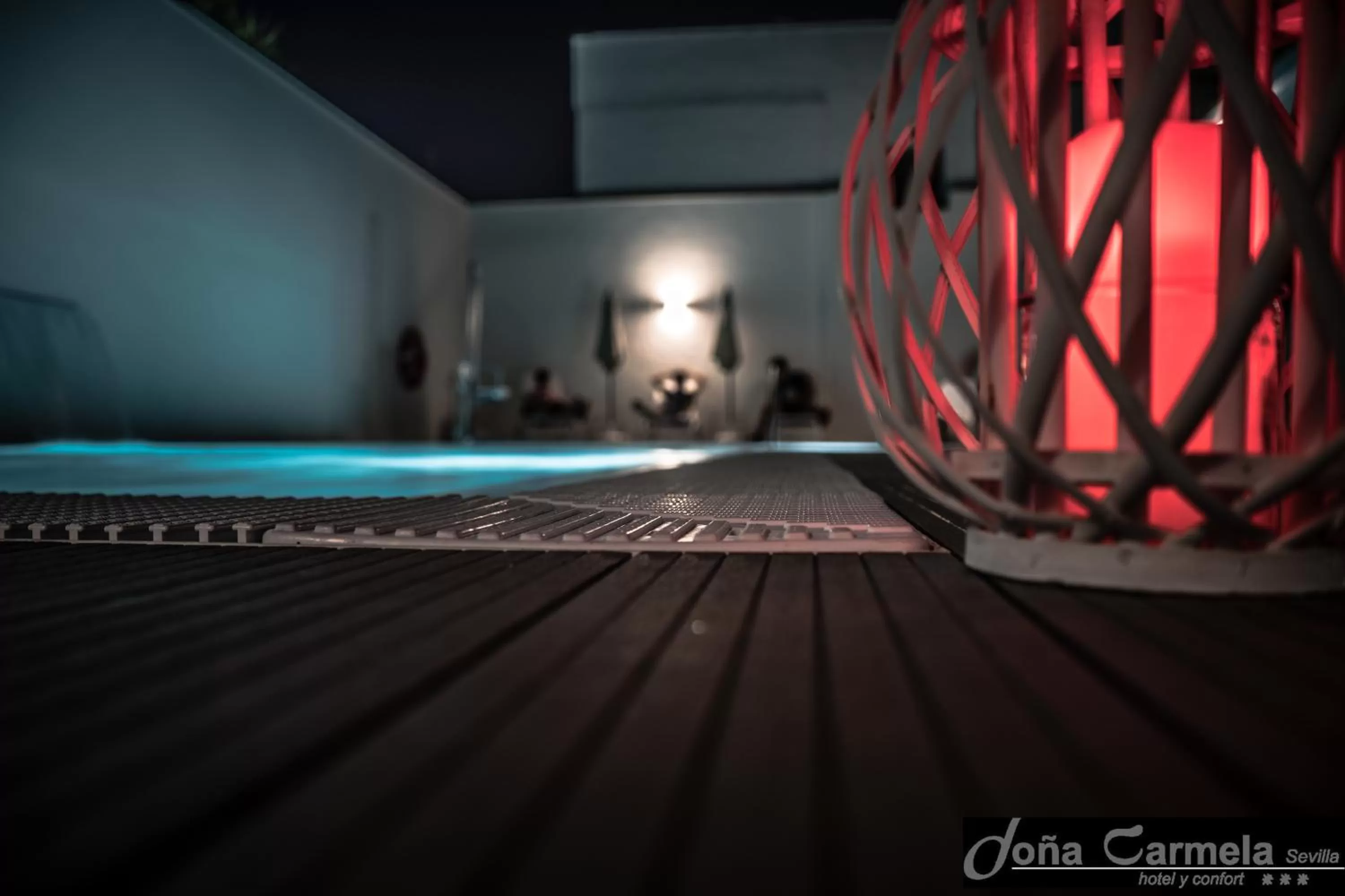 Swimming pool in Hotel Sercotel Doña Carmela