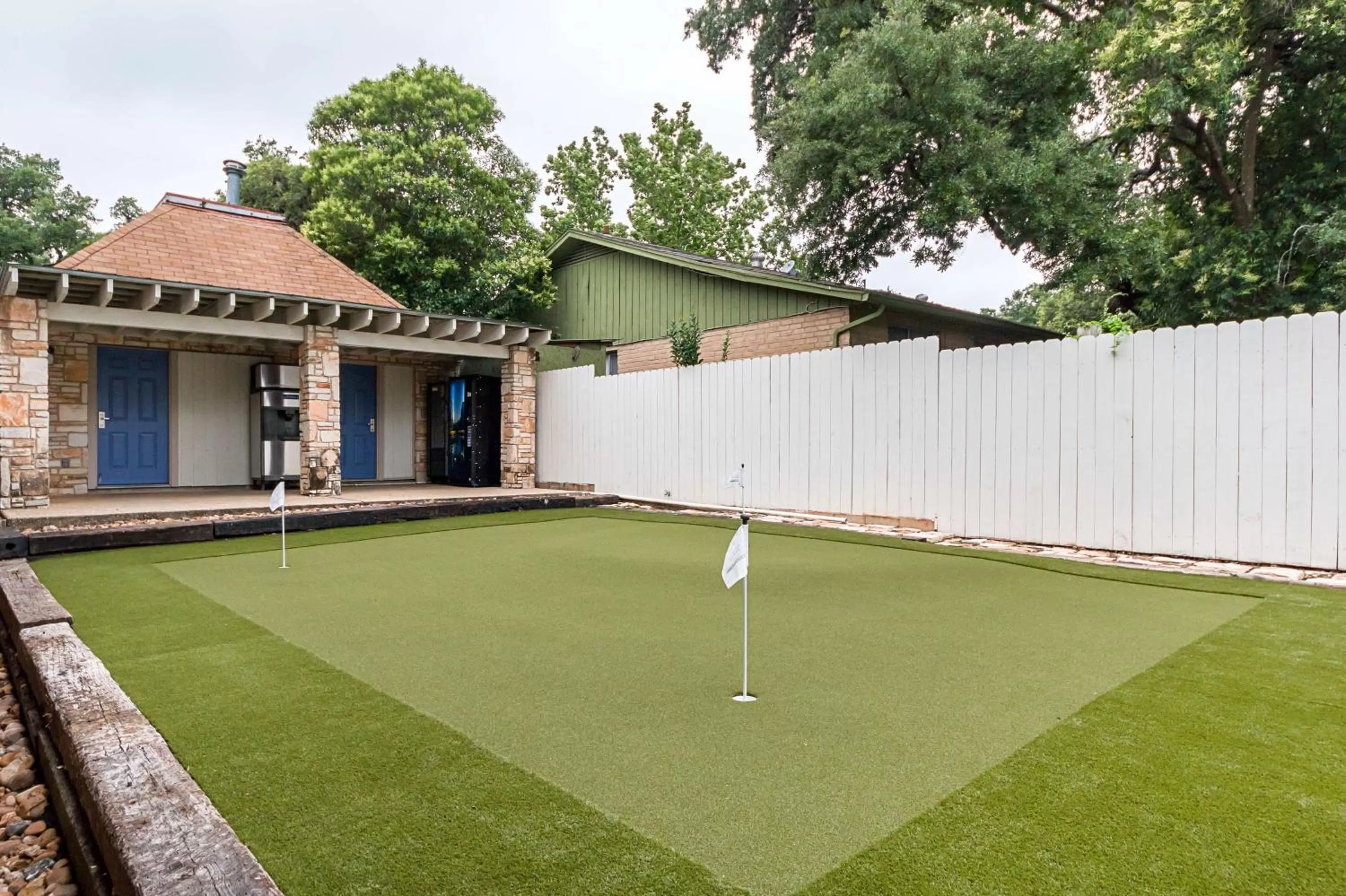 Day in Motel 6 Boerne TX