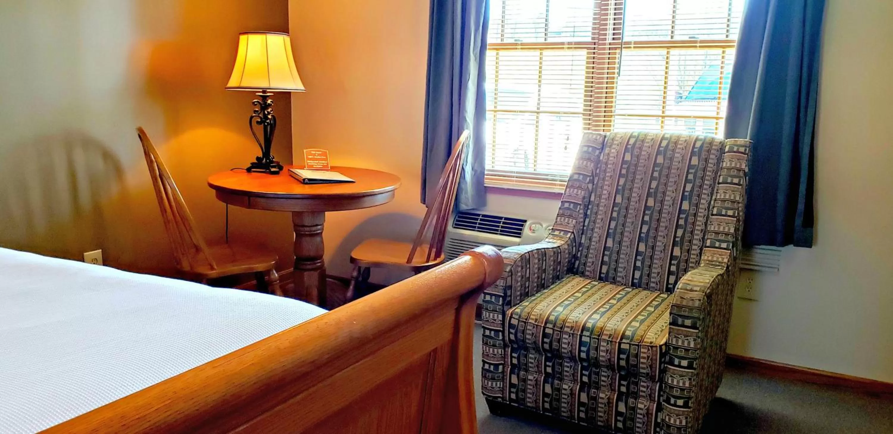 Off site, Bed in Berlin Heritage Inn