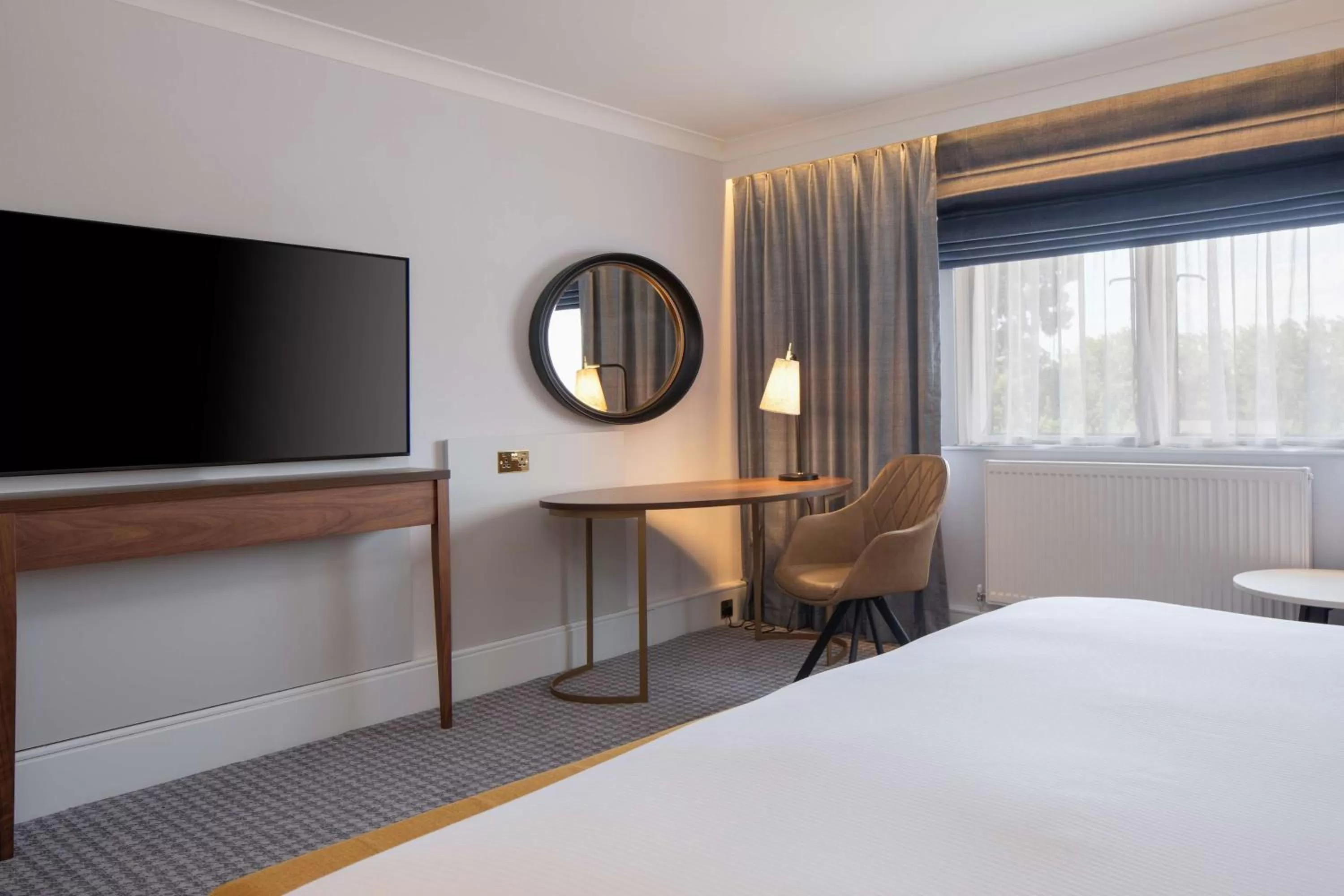 Bedroom, Bed in DoubleTree by Hilton Stoke-on-Trent, United Kingdom