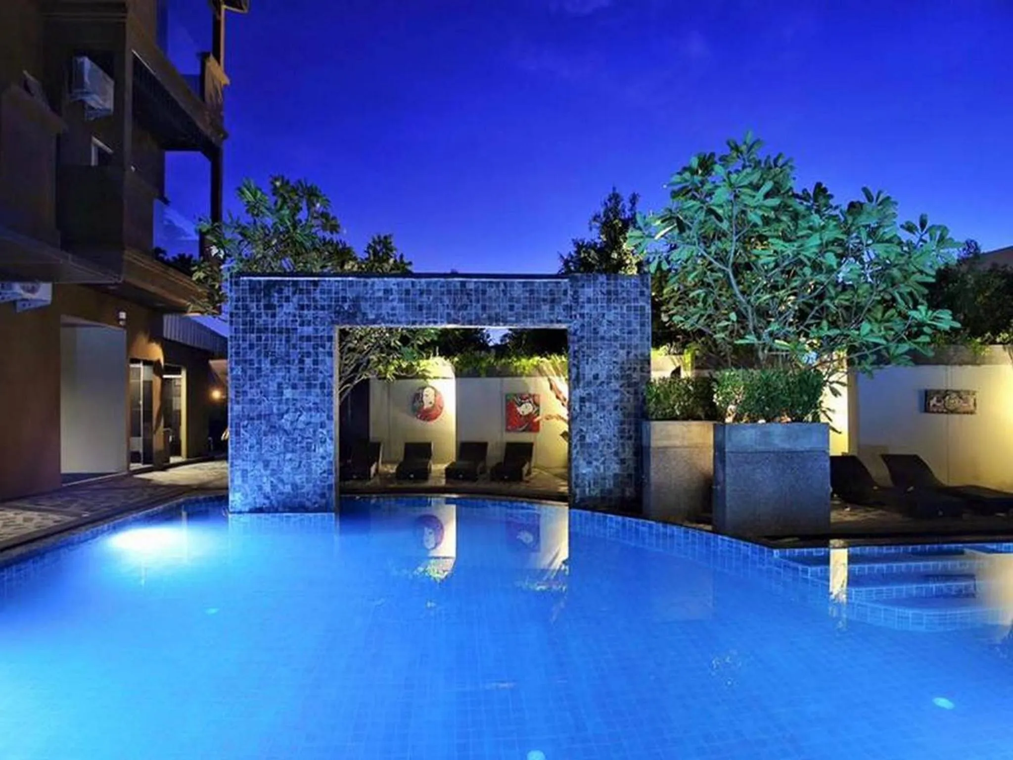 Swimming pool in Mazi Design Hotel by Kalima