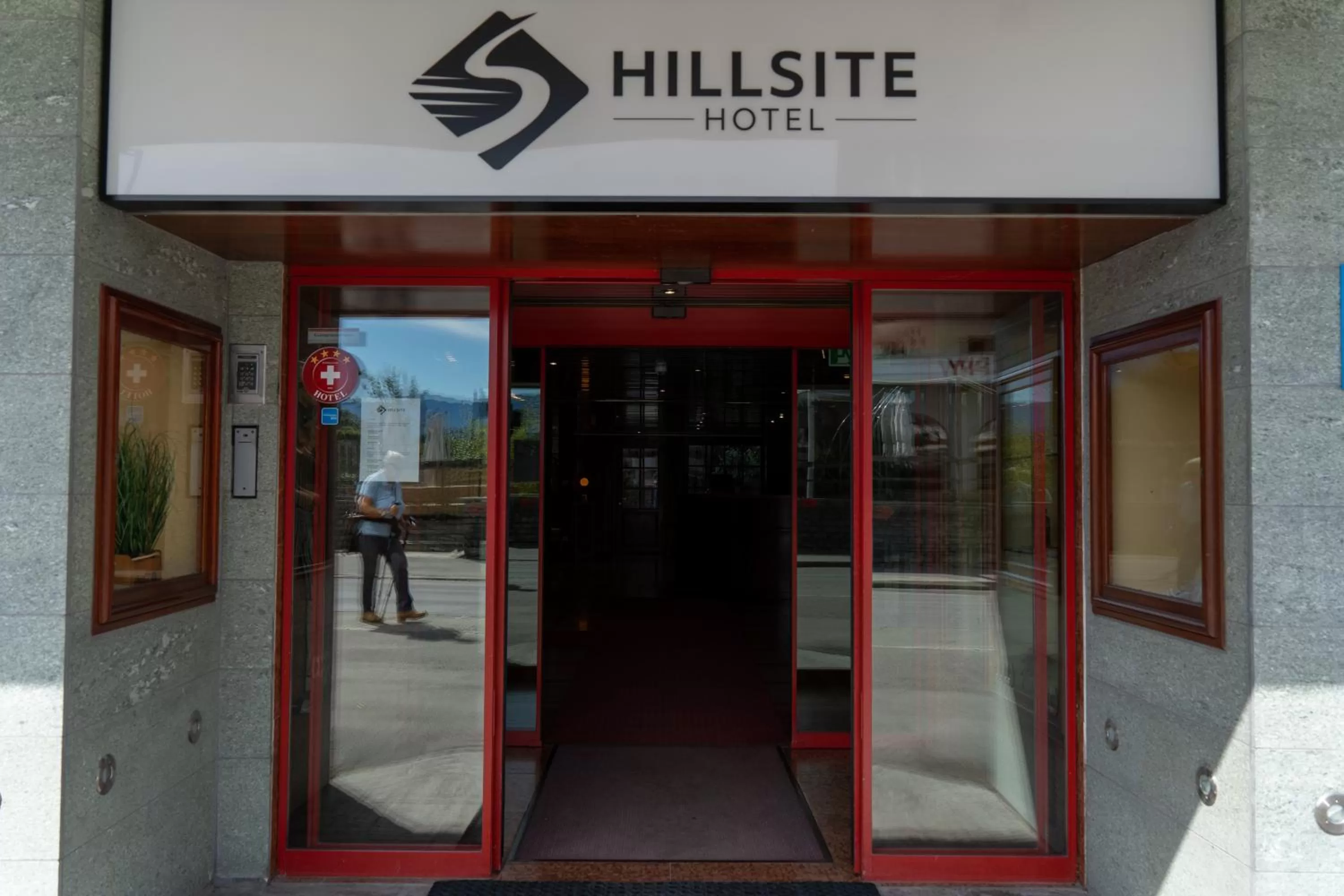 Facade/entrance in Hillsite Smart Hotel Flims