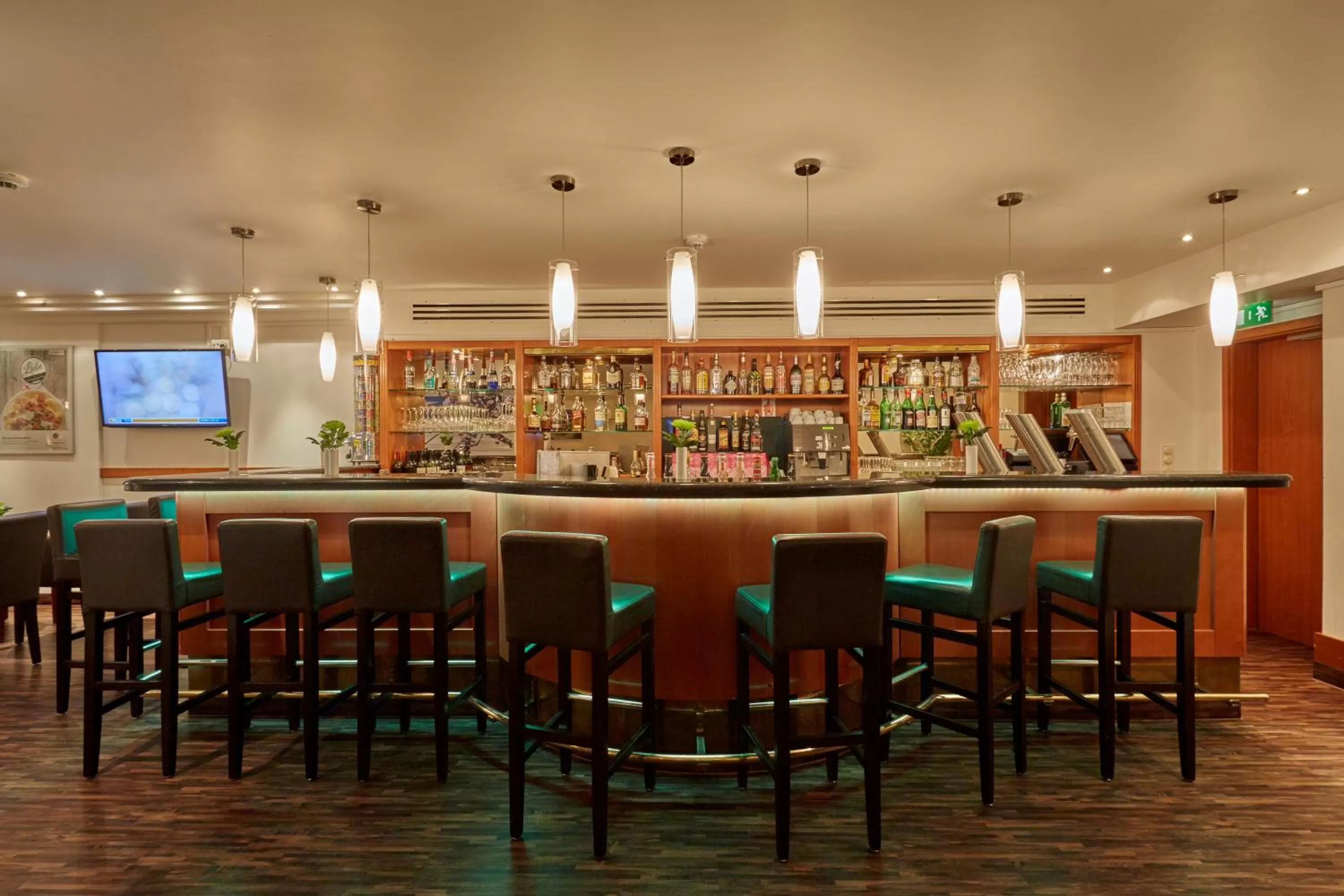 Drinks in SOALTEE Hotel by Trip Inn Frankfurt Messe Tagungshotel