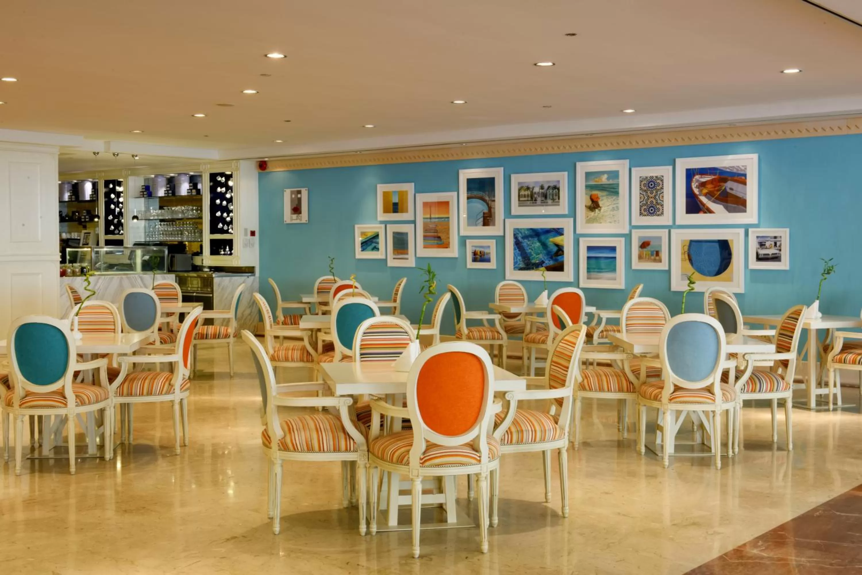 Restaurant/places to eat in Coral Beach Resort Sharjah